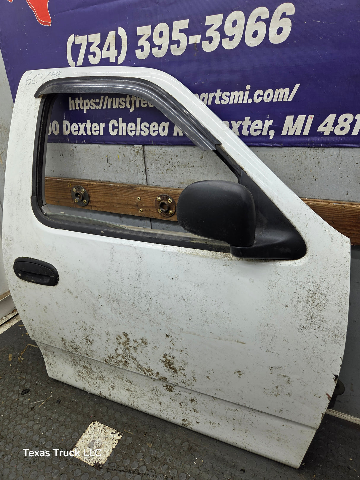 1997-2003 Ford F150 Extended / Regular Cab Passenger Side RH Front Door