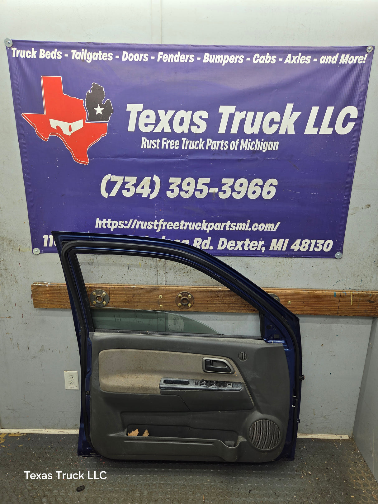 2004-2012 Chevrolet Colorado / GMC Canyon Driver Side Crew Cab Door LH