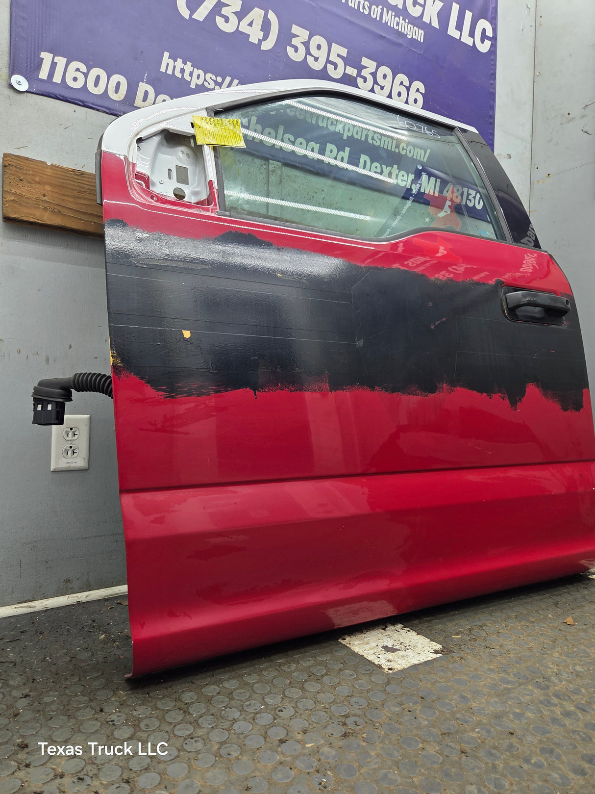 2015-2022 Ford F150 / Super Duty Driver Front Door LH F250 F350 F450 F550
