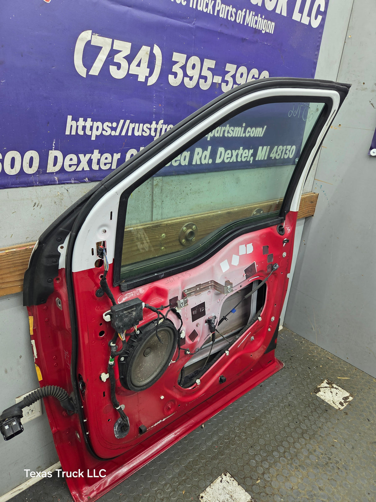 2015-2022 Ford F150 / Super Duty Passenger Side Front Door RH F250 F350 F450 F550