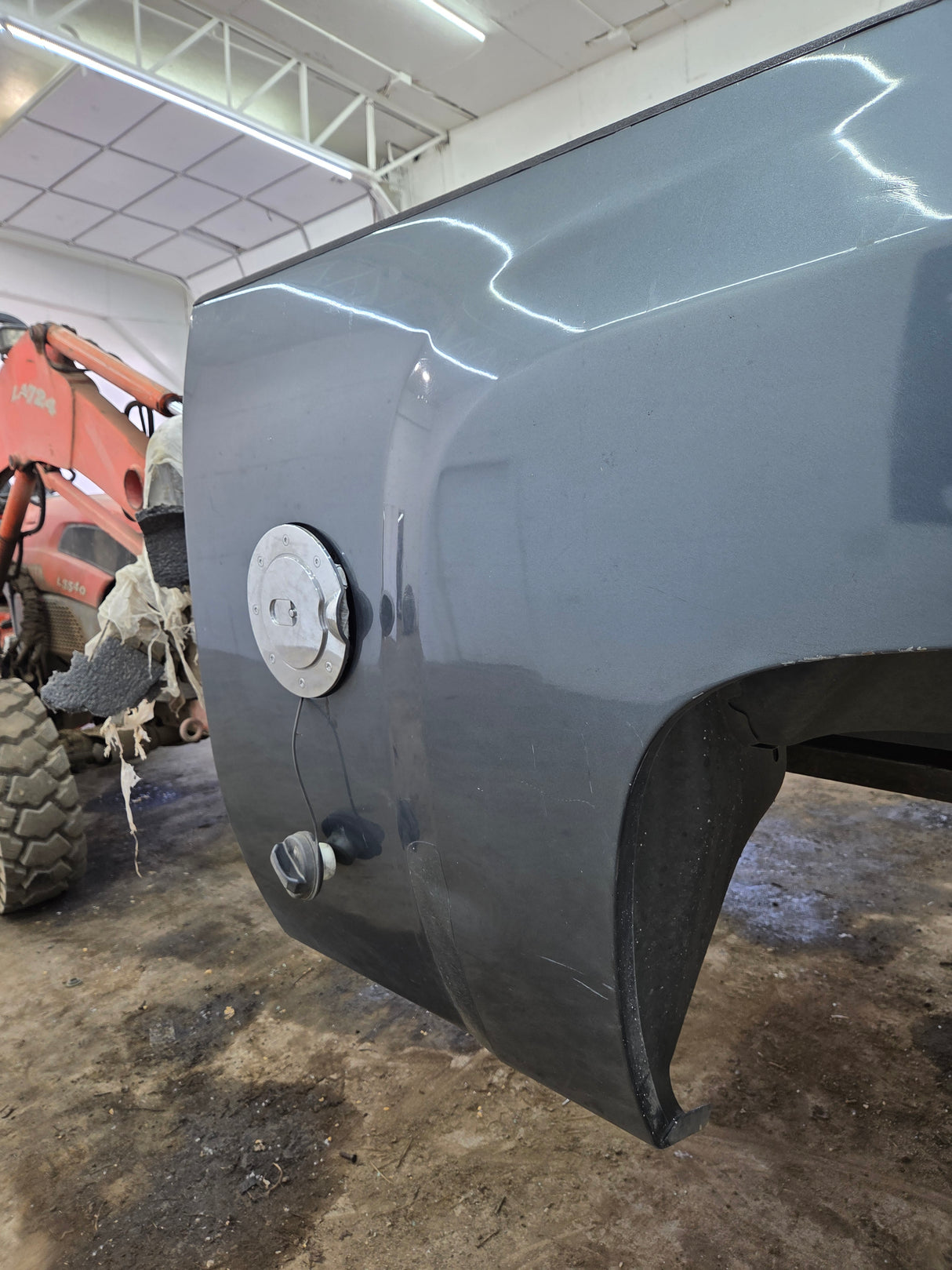 2007-2013 Chevrolet Silverado 1500 2500 3500 HD 6' 6" Short Truck