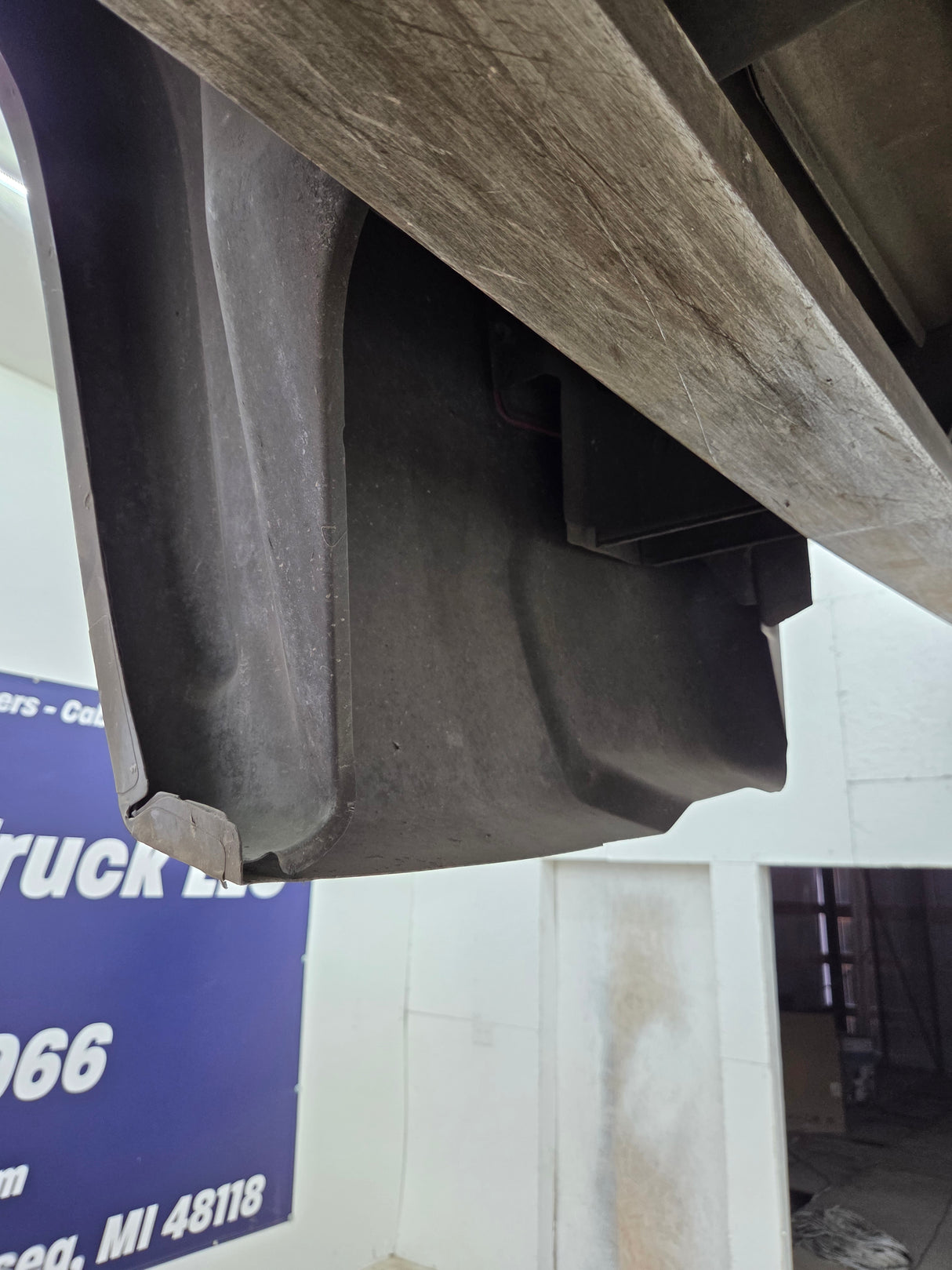 2007-2013 Chevrolet Silverado 1500 2500 3500 HD 6' 6" Short Truck