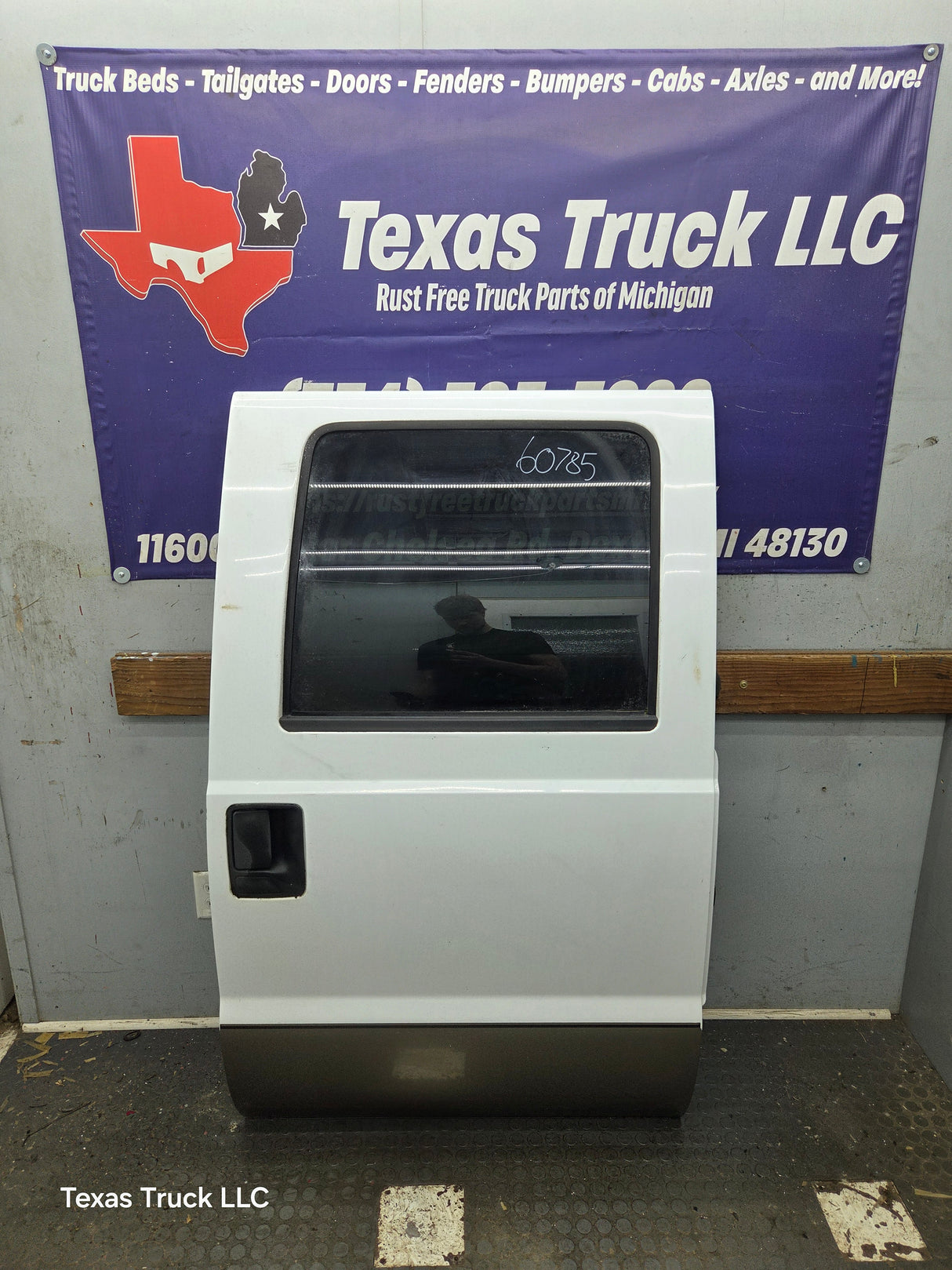 1999-2011 Ford Super Duty RH Passenger Side Rear Crew Cab Door F250 F350 F450 F550
