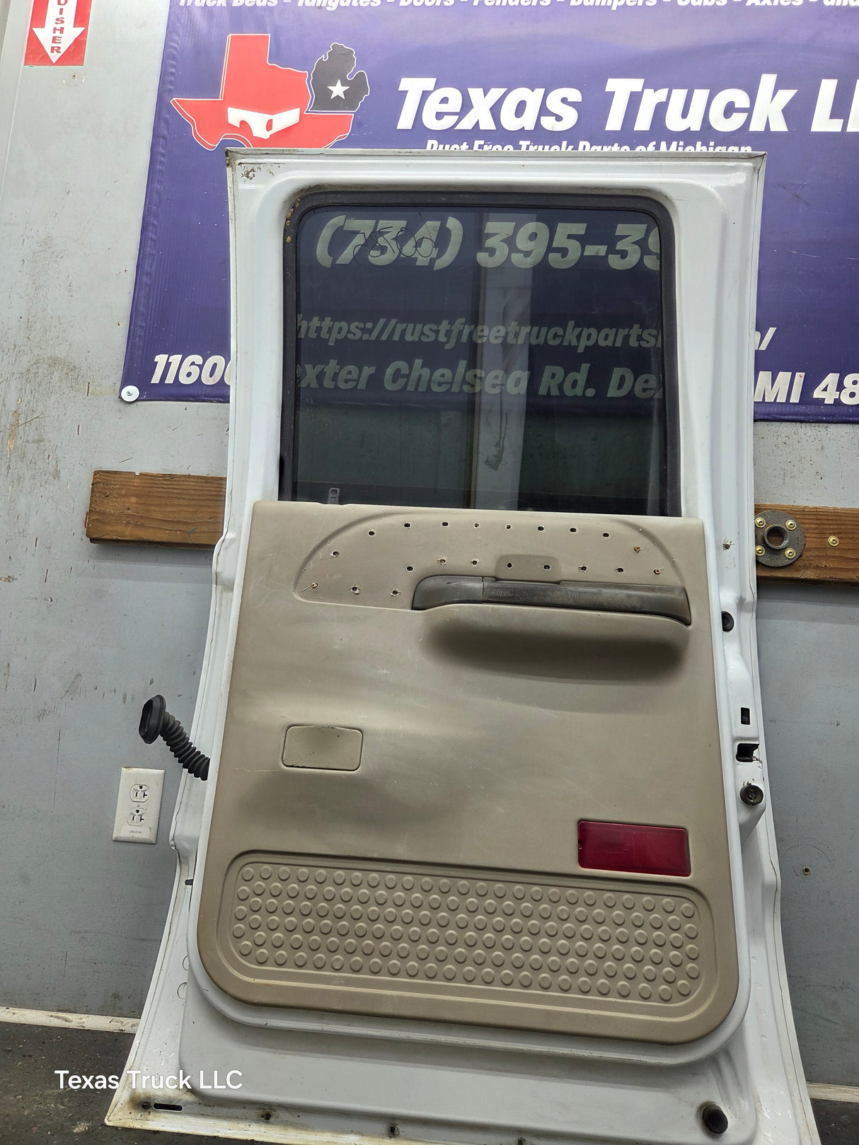 1999-2011 Ford Super Duty RH Passenger Side Rear Crew Cab Door F250 F350 F450 F550