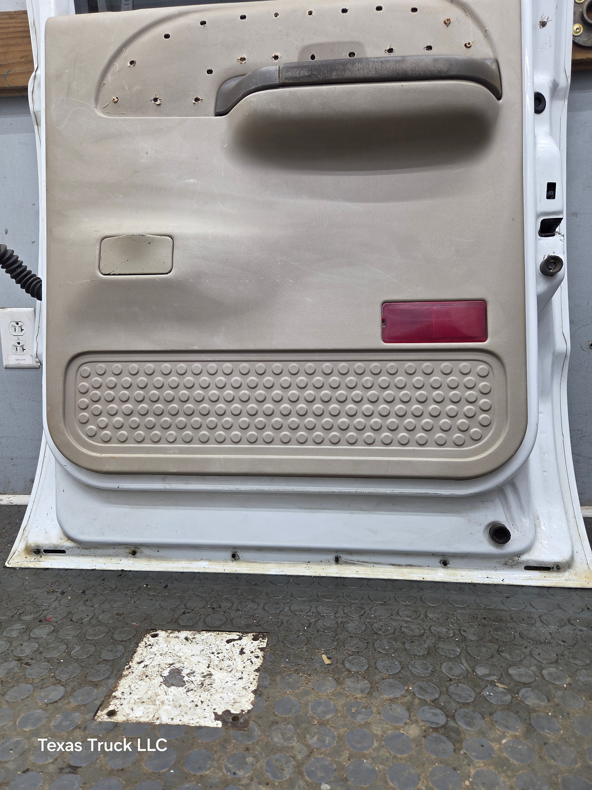 1999-2011 Ford Super Duty RH Passenger Side Rear Crew Cab Door F250 F350 F450 F550