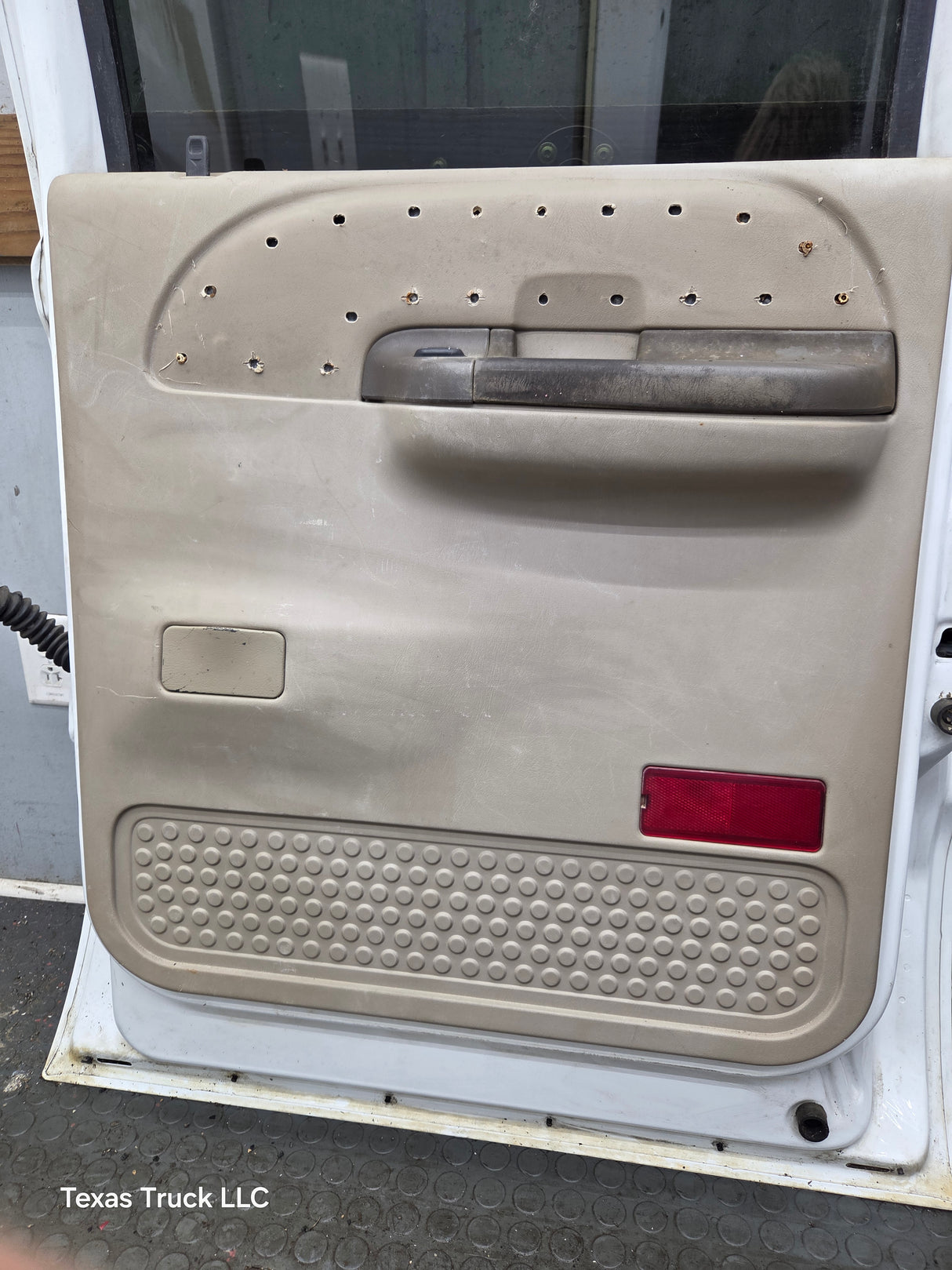 1999-2011 Ford Super Duty RH Passenger Side Rear Crew Cab Door F250 F350 F450 F550