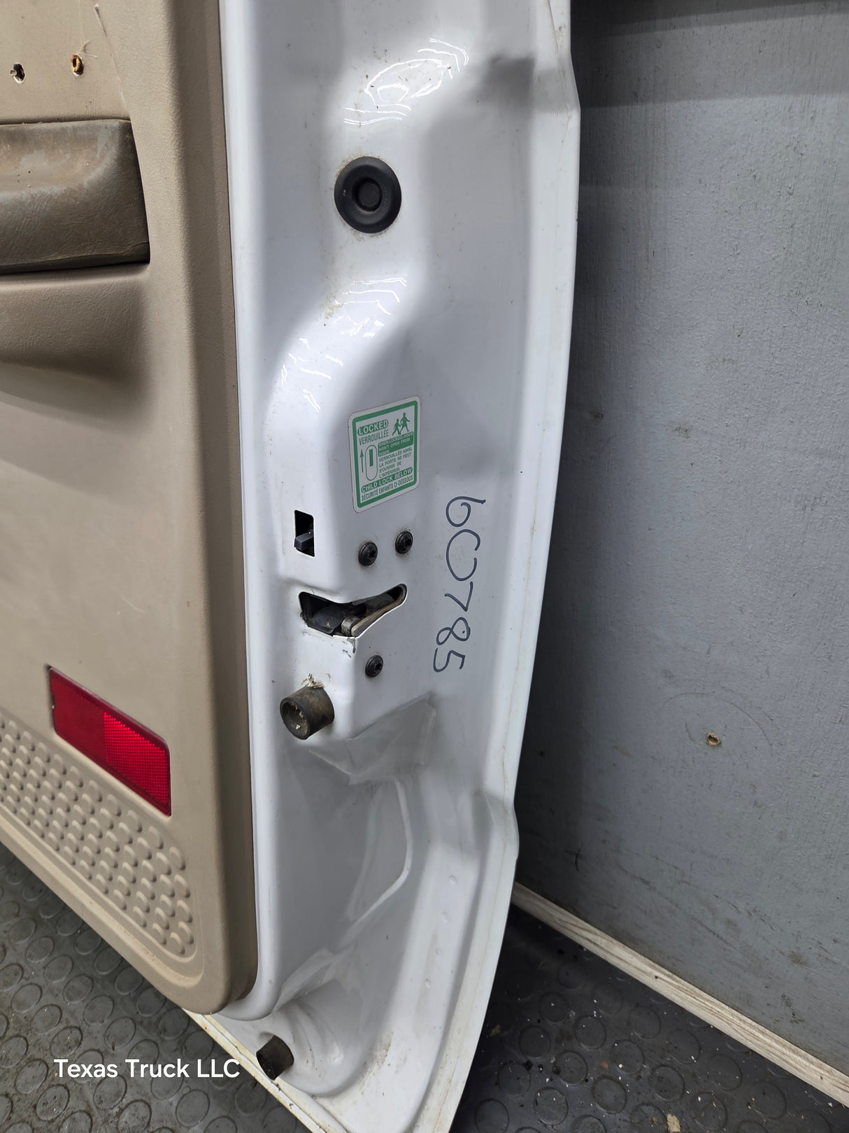 1999-2011 Ford Super Duty RH Passenger Side Rear Crew Cab Door F250 F350 F450 F550