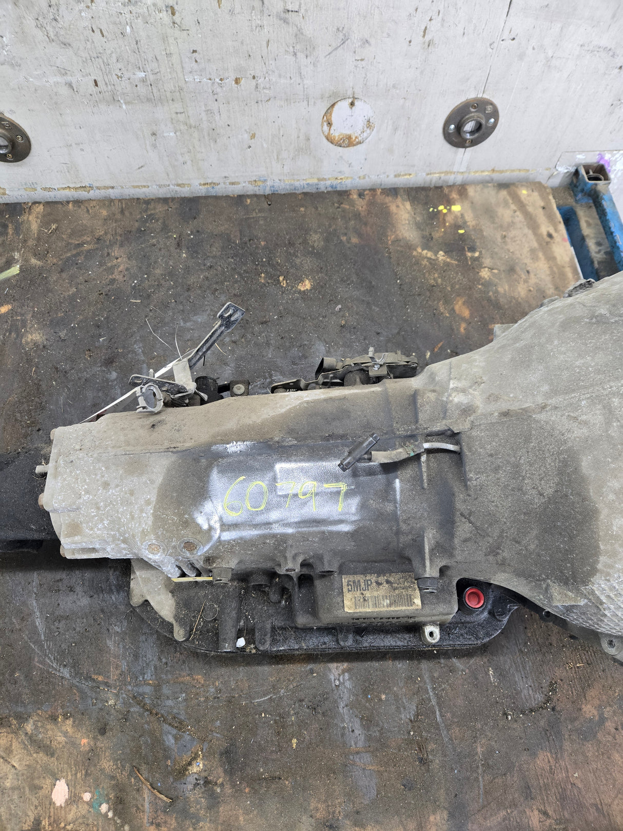 2000-2006 Chevrolet GMC 6.0L 4L80E 2wd AUTOMATIC TRANSMISSION 2500HD 3500HD