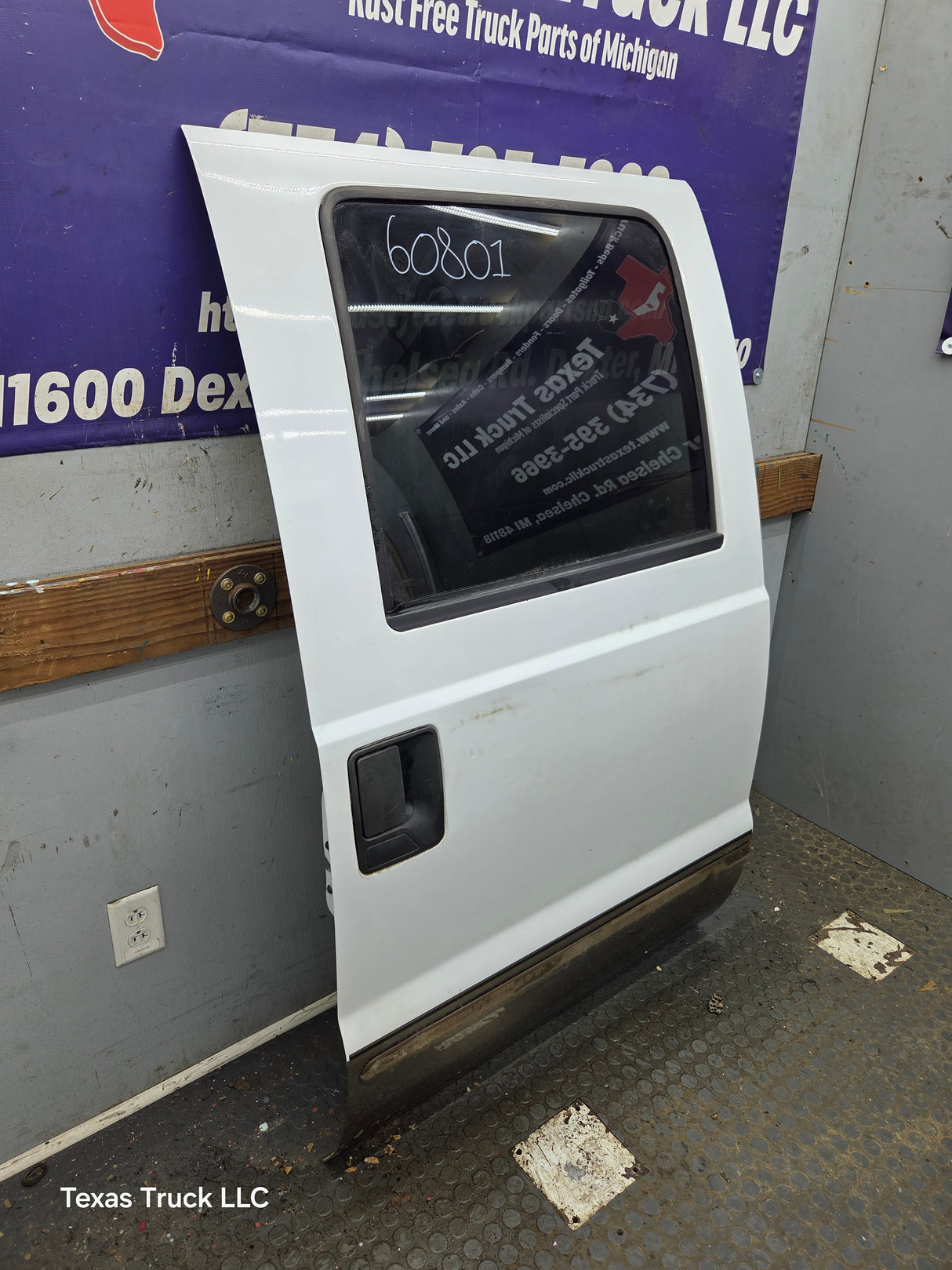 1999-2011 Ford Super Duty RH Passenger Side Rear Crew Cab Door F250 F350 F450 F550