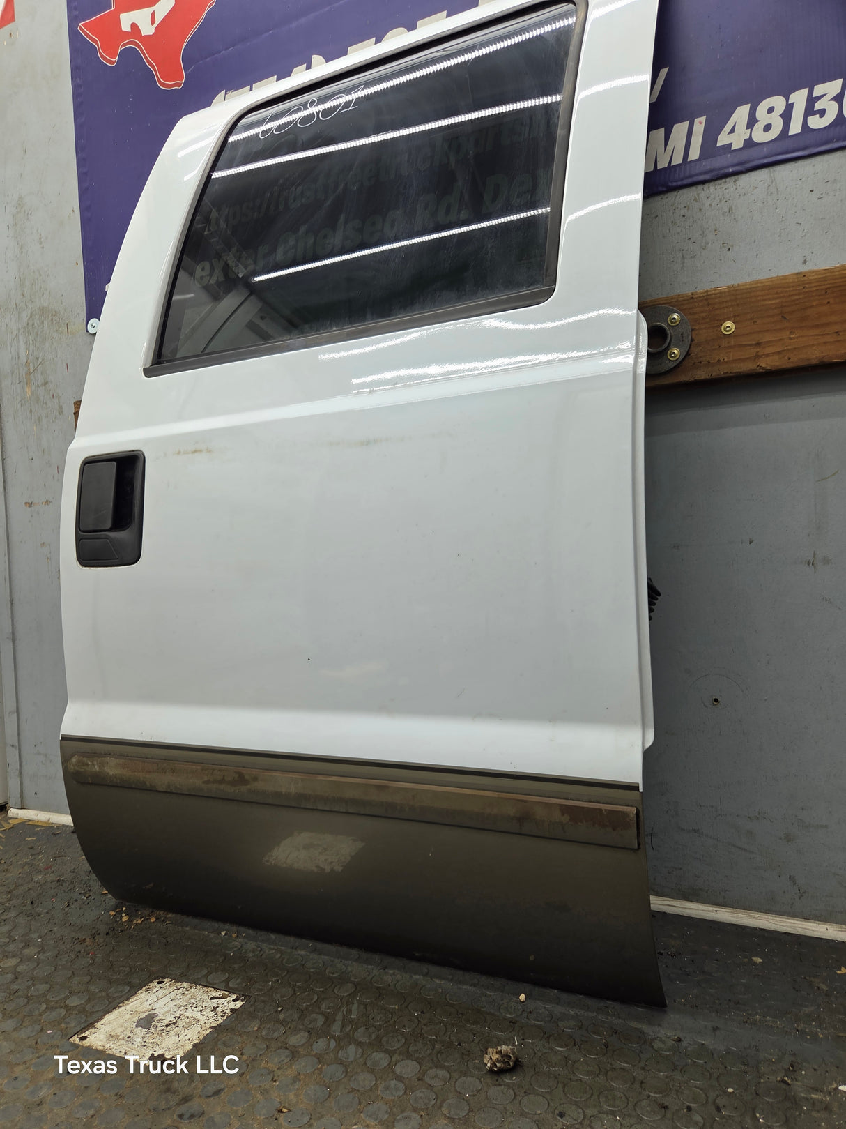 1999-2011 Ford Super Duty RH Passenger Side Rear Crew Cab Door F250 F350 F450 F550