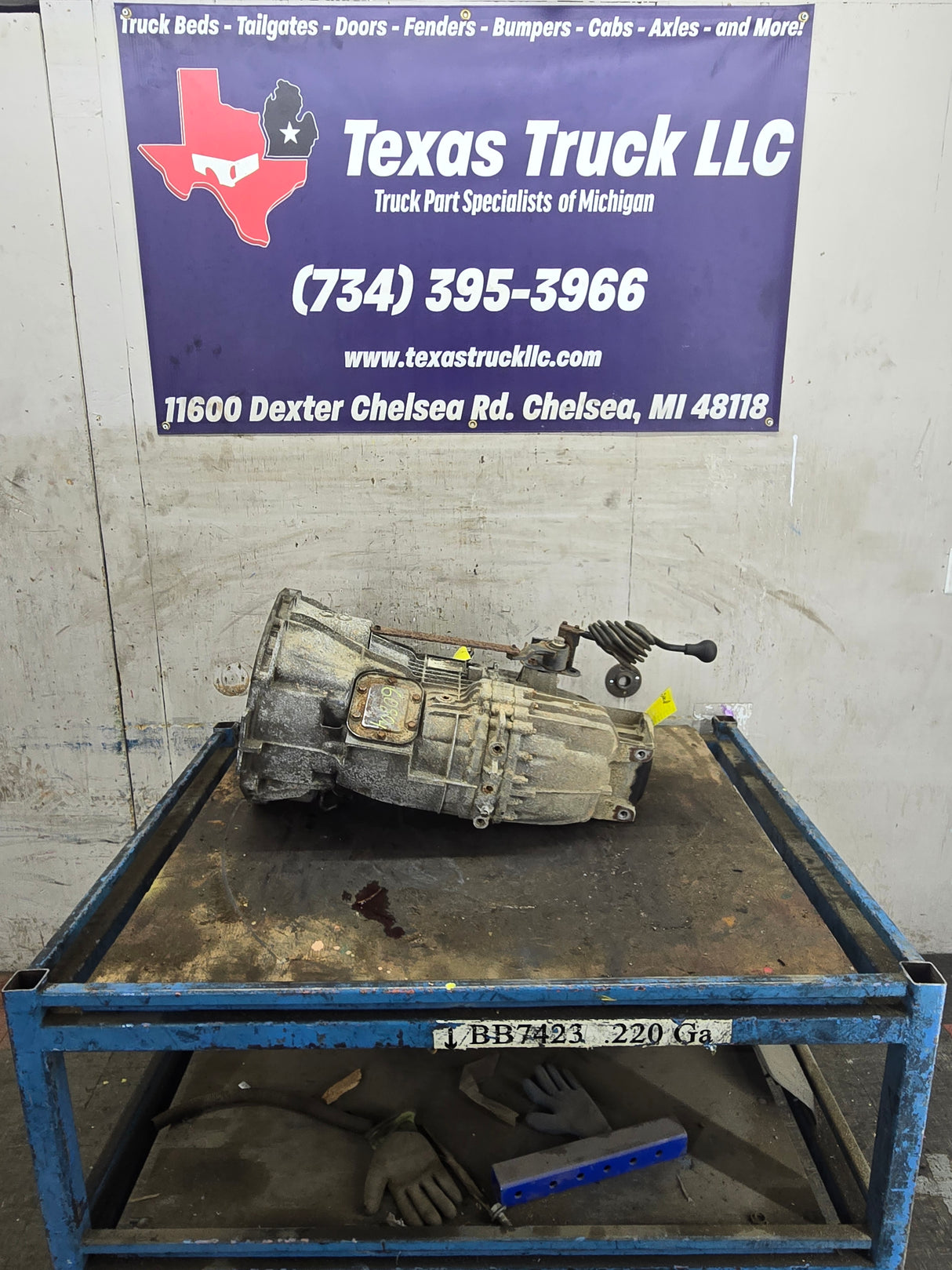2003-2010 Ford Super Duty V10 6.8L 5.4L 4x4 ZF6 manual transmission 4wd F250 F350 F450 F550 122K MILES