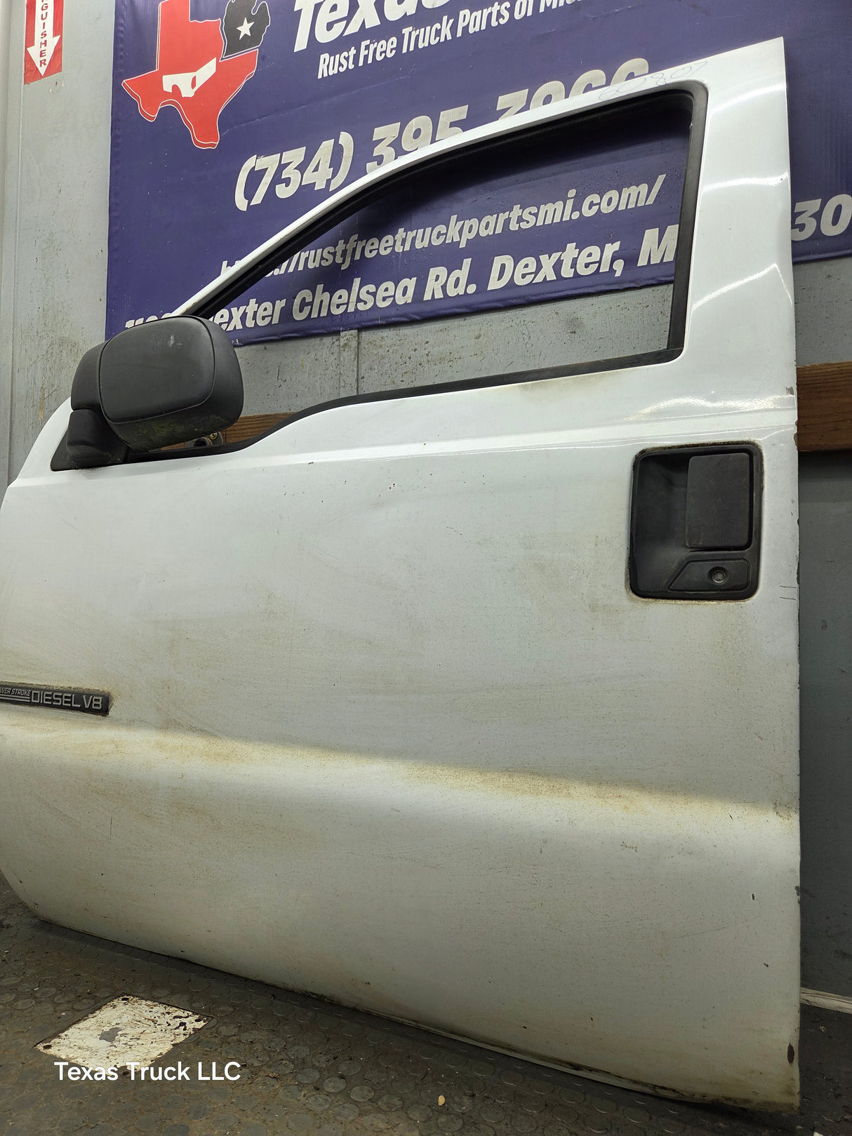 1999-2011 Ford Super Duty LH Driver Side Front Door F250 F350 F450 F550