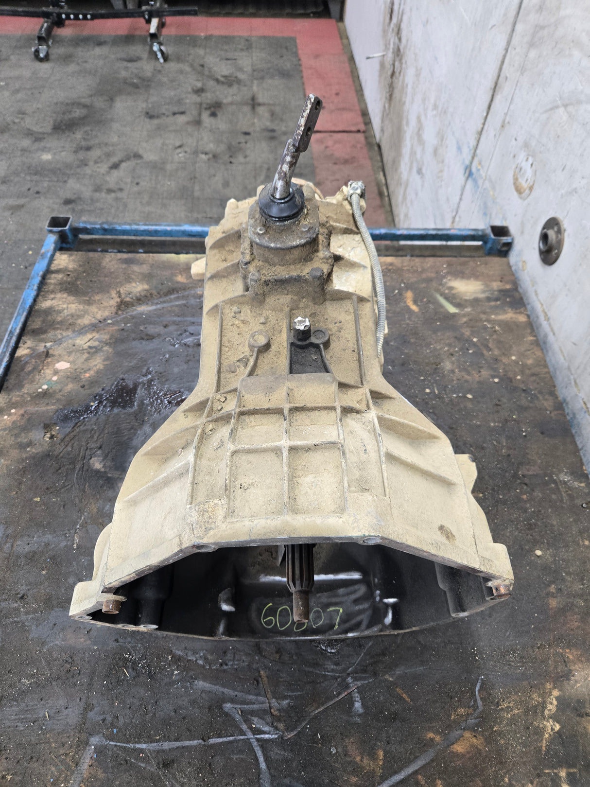 1999-2001 Ford Super Duty V10 6.8L 5.4L 4x4 ZF5 manual transmission 2wd F250 F350 F450 F550 74K MILES