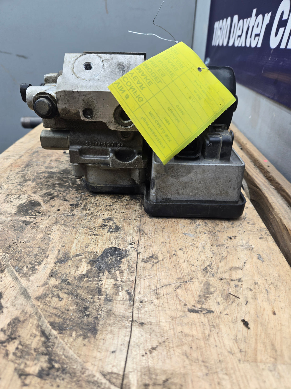 1994 Chevrolet Silverado C1500 ABS Pump Module Control Assembly