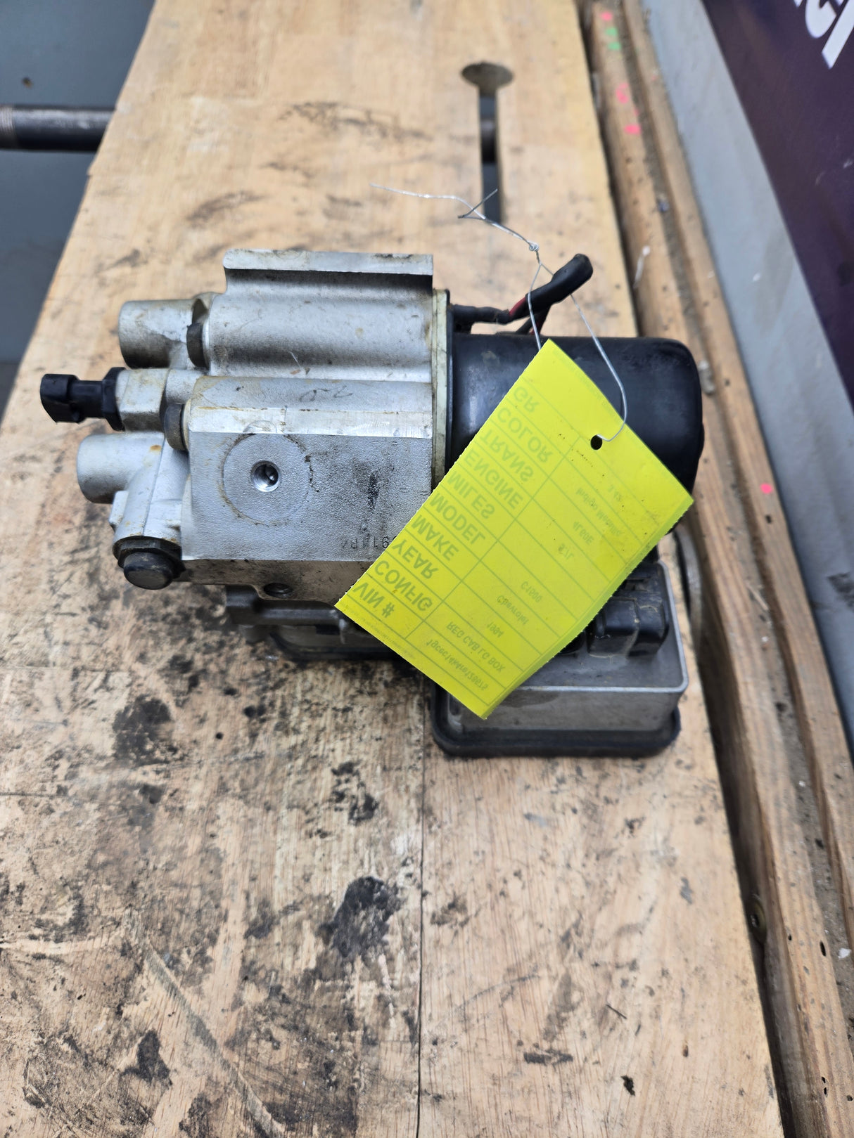 1994 Chevrolet Silverado C1500 ABS Pump Module Control Assembly