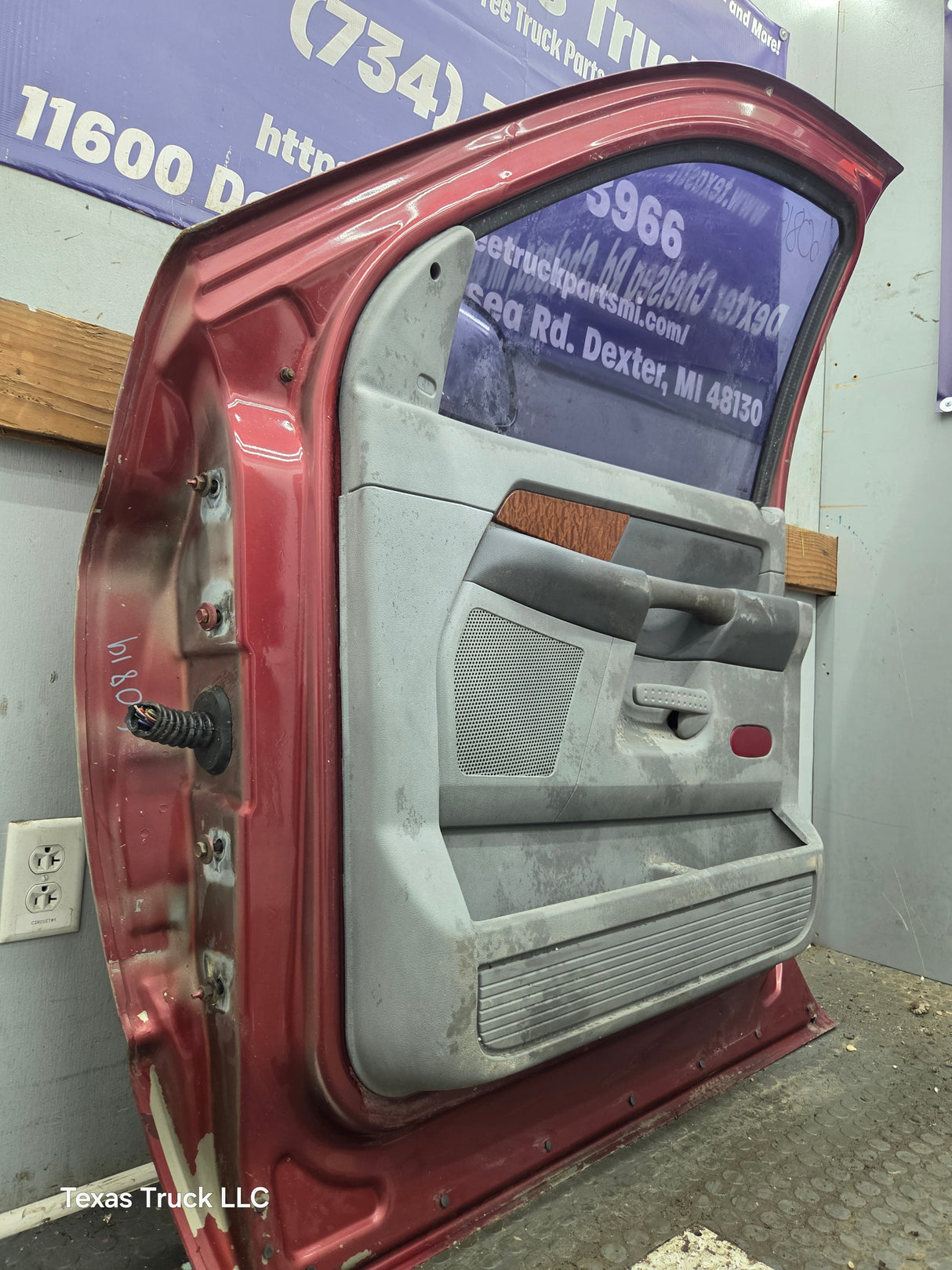 2003-2008 Dodge Ram 3rd Gen Passenger Side Front Quad Cab Crew Cab Door 1500 2500 3500 4500 5500