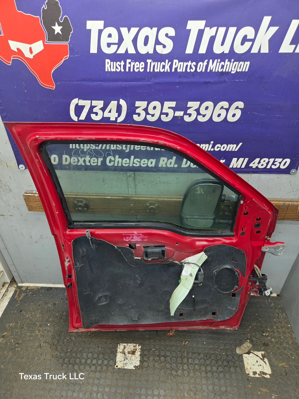 1999-2011 Ford Super Duty LH Driver Side Front Door F250 F350 F450 F550
