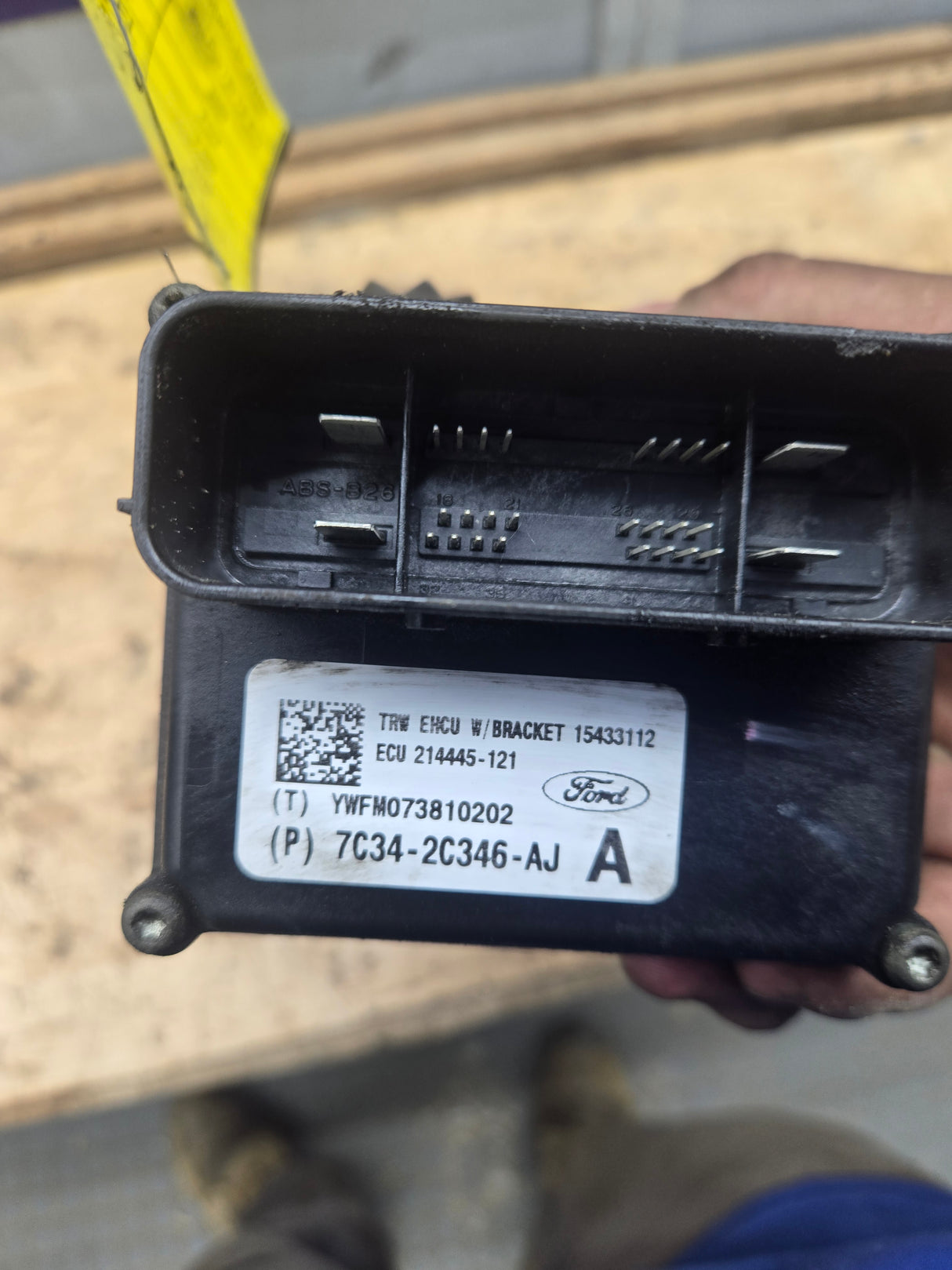 2008-2010 Ford Super Duty F250 F350 ABS Pump Module Control Assembly 7C34-2C346-AJ