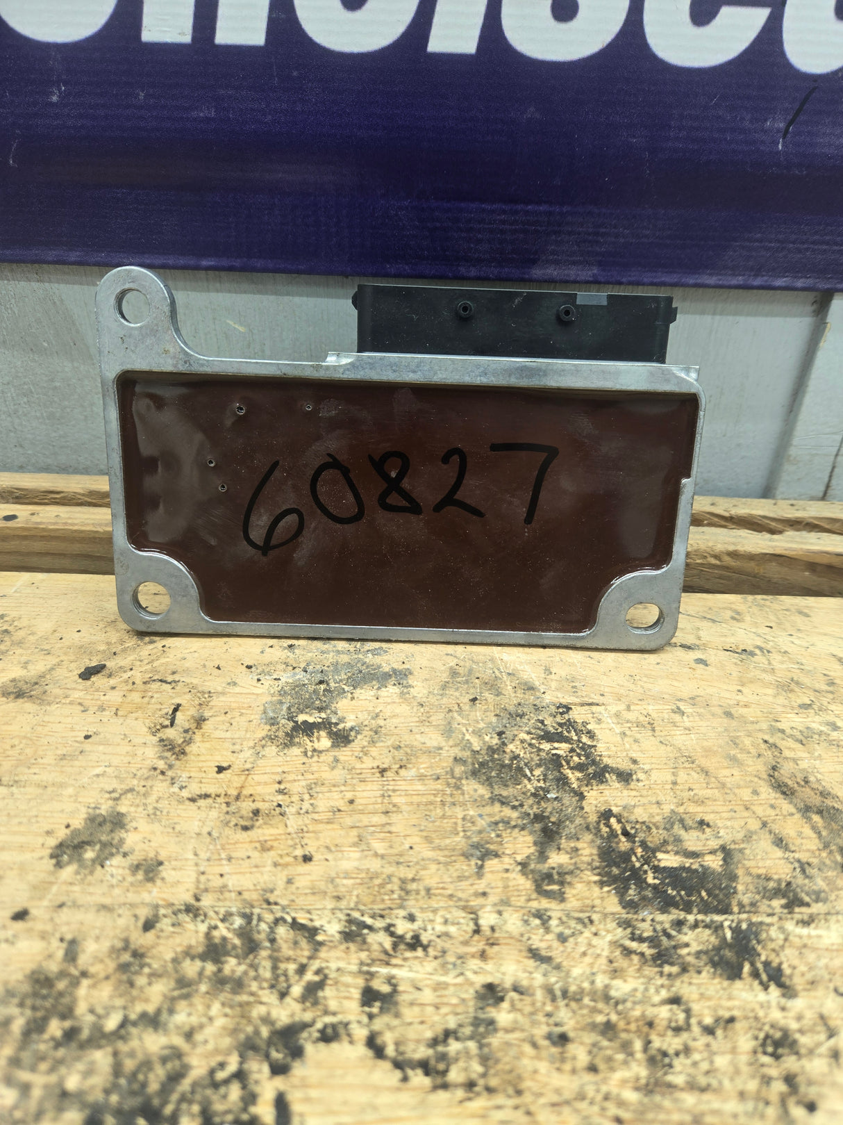 2009 Chevrolet Silverado GMC Sierra Restraint Control Module / 20777733