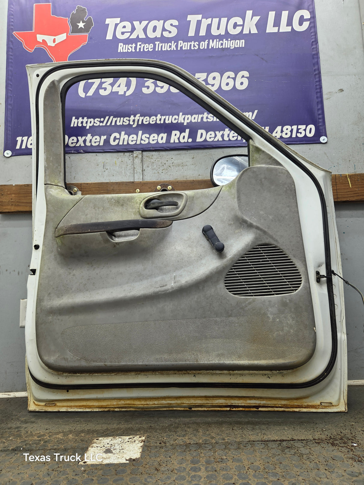 1997-2003 Ford F150 Extended / Regular Cab Driver Side LH Front Door