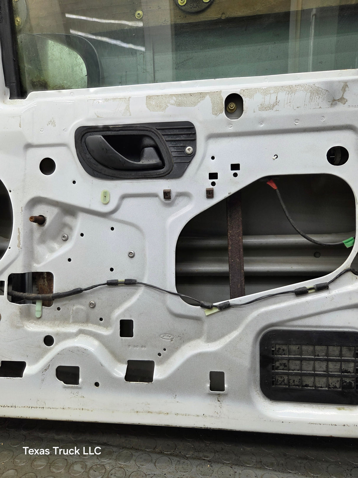 1993-2002 Ford Ranger Passenger Side Front Right Hand Door