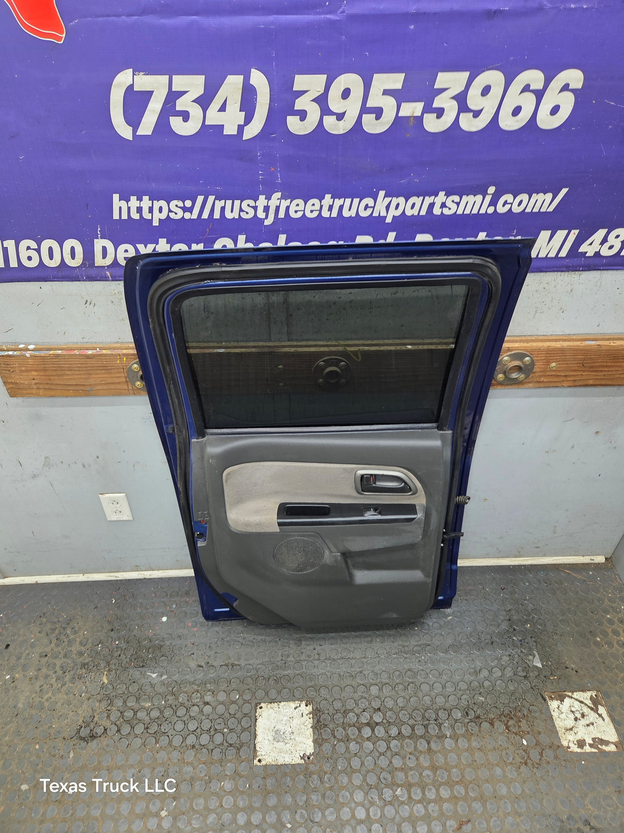 2004-2012 Chevrolet Colorado / GMC Canyon Passenger Side Rear Crew Cab Door RH