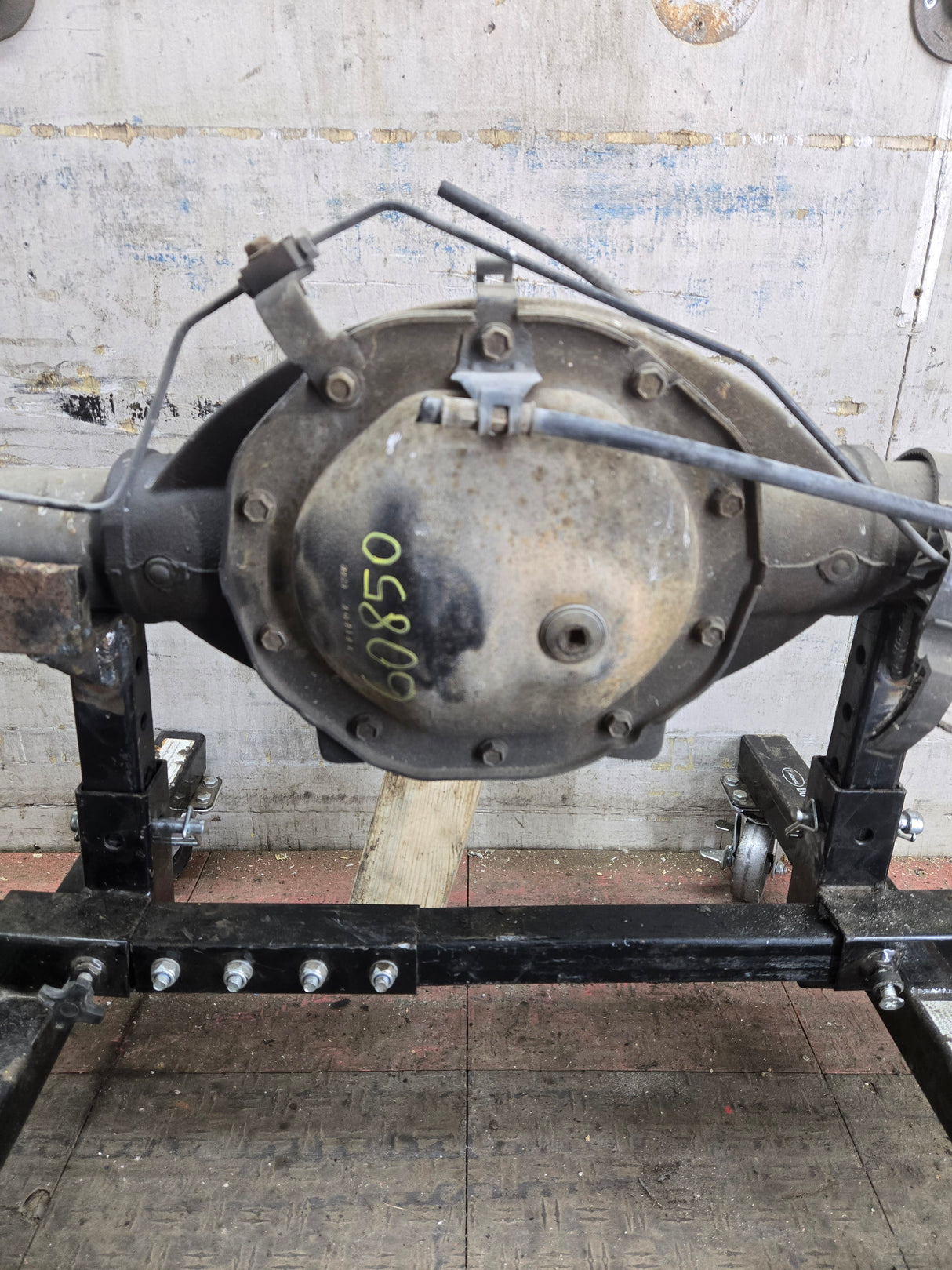 2007-2008 Chevrolet Silverado GMC Sierra 1500 Rear Axle 3.23 Gear Ratio GU5 8.6" Ring Gear
