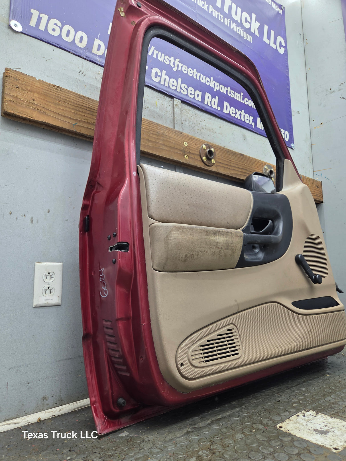 1993-2002 Ford Ranger Driver Side Front Left Hand Door