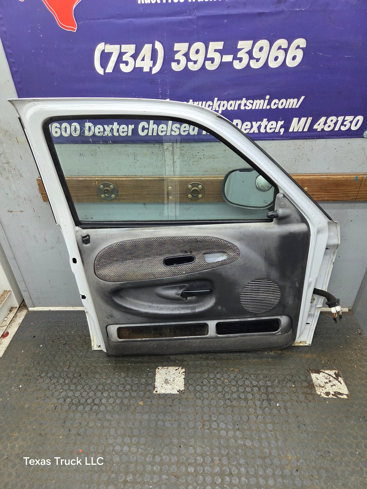 1994-2002 Dodge Ram 2nd Gen Quad Cab 4 Door Square Corner LH Driver Side Door