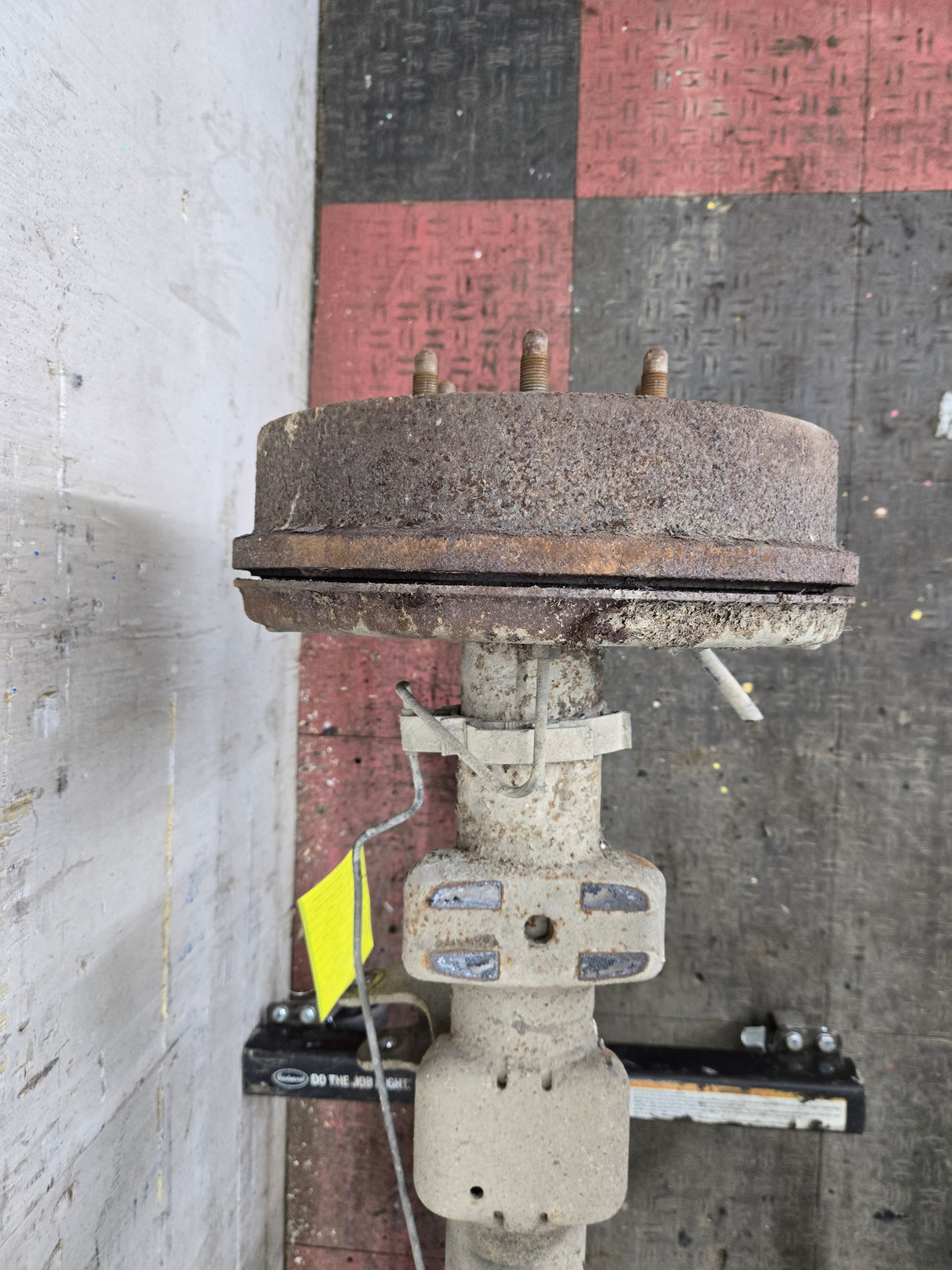 2005-2007 Chevrolet Silverado GMC Sierra 1500 3.23 Rear Axle