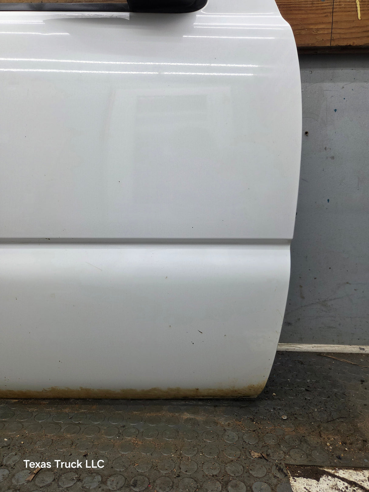 1999-2006 Chevrolet Silverado / GMC Sierra 1500 2500 3500 HD Front Passenger side Door RH