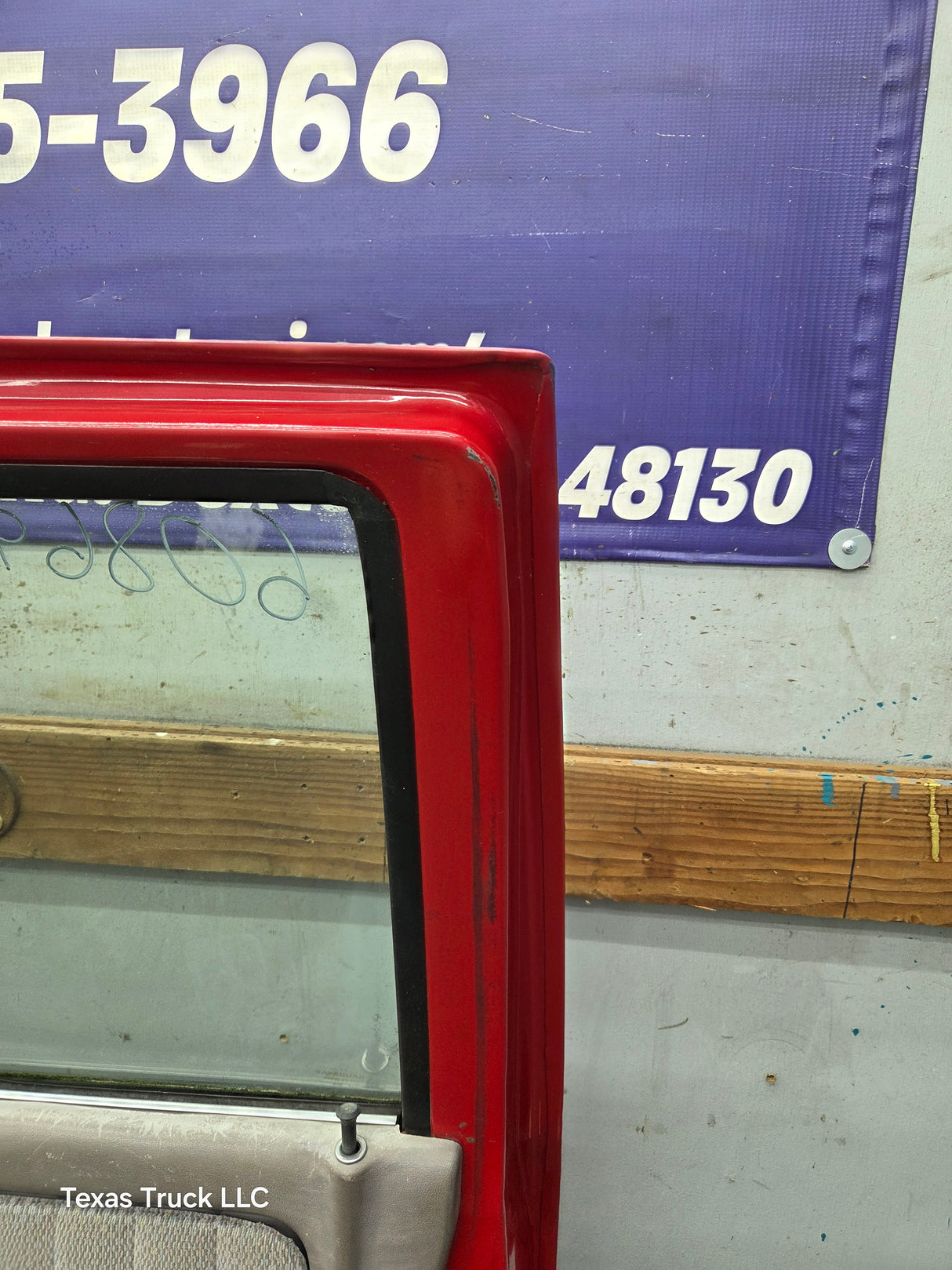 1992-1996 Dodge Dakota RH Passenger Side Front Door