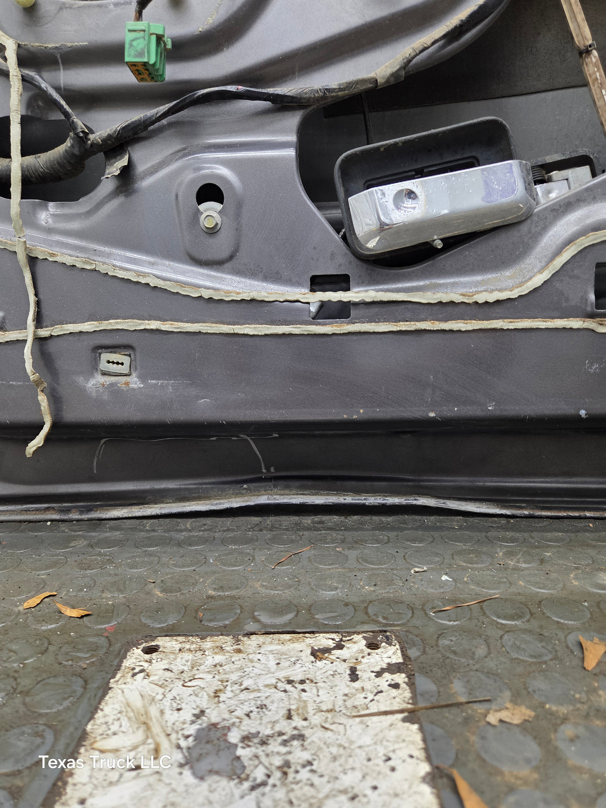2004-2008 Ford F150 Crew Cab Passenger Side Front Door RH