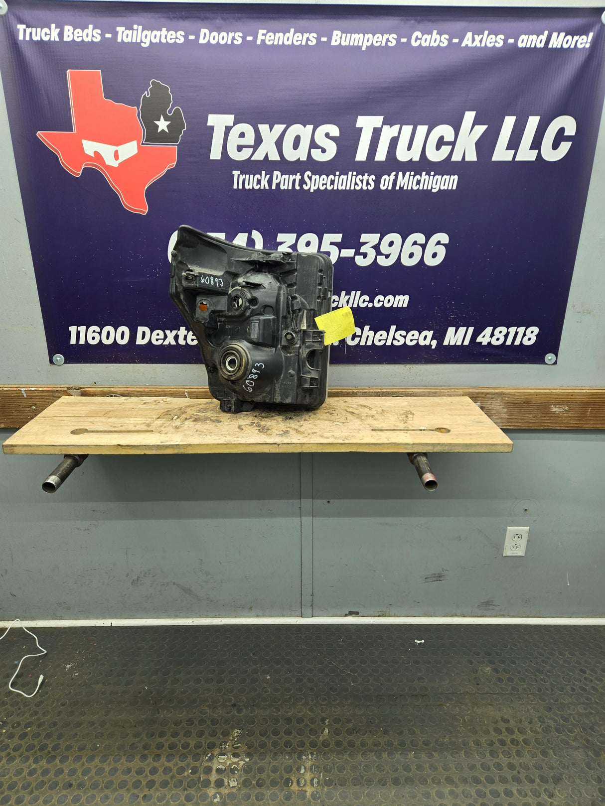 2011-2016 Ford Super Duty F250 F350 F450 F550 LH Driver Side Headlight 6.7L Power Stroke 6.2L Gas BC34-13006-A