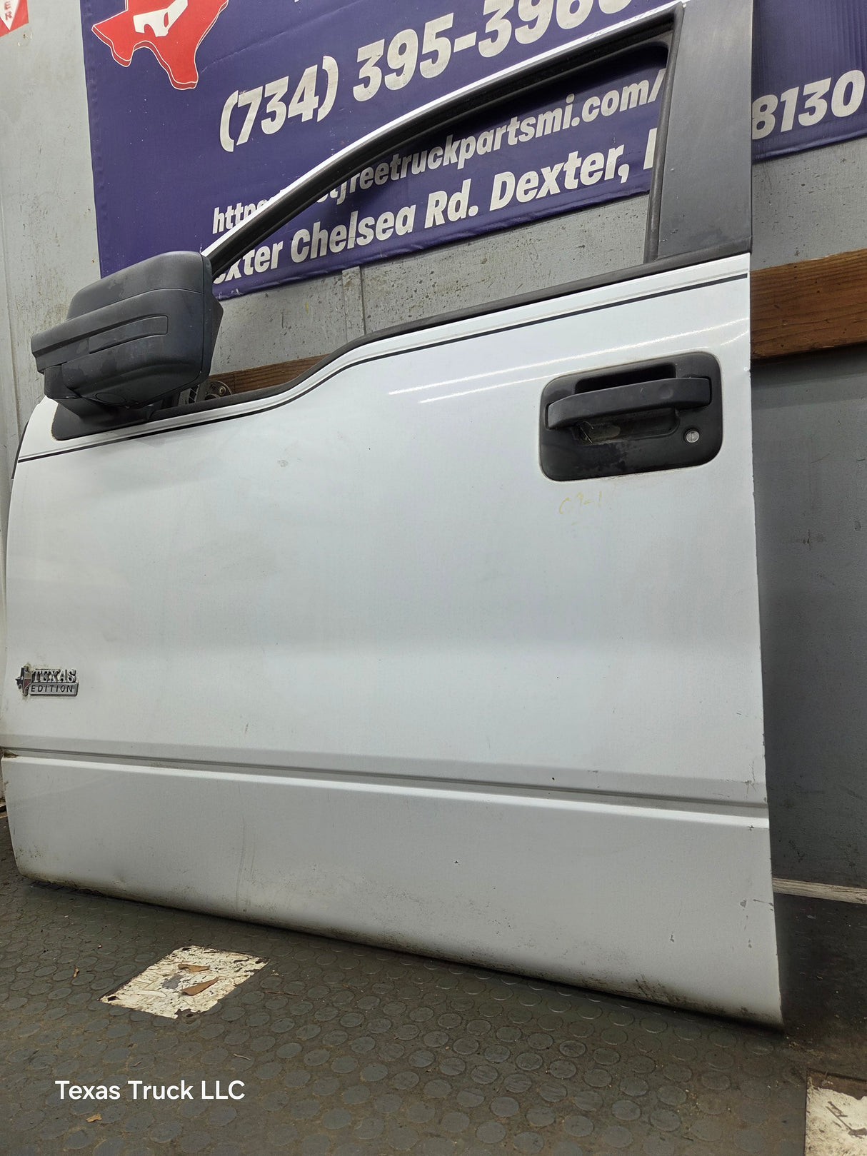2004-2008 Ford F150 Driver Side Extended/Regular Cab Front Door LH