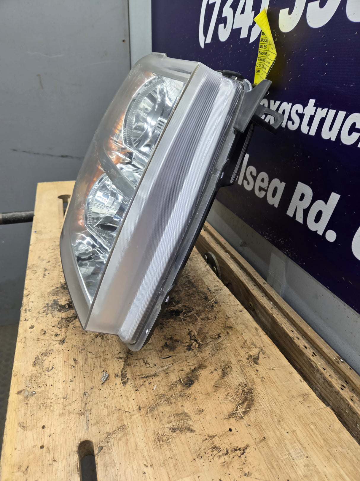 2007-2013 Chevrolet Silverado 1500 2500 3500 RH Passenger Side Halogen Headlight TYC 20-6817-00