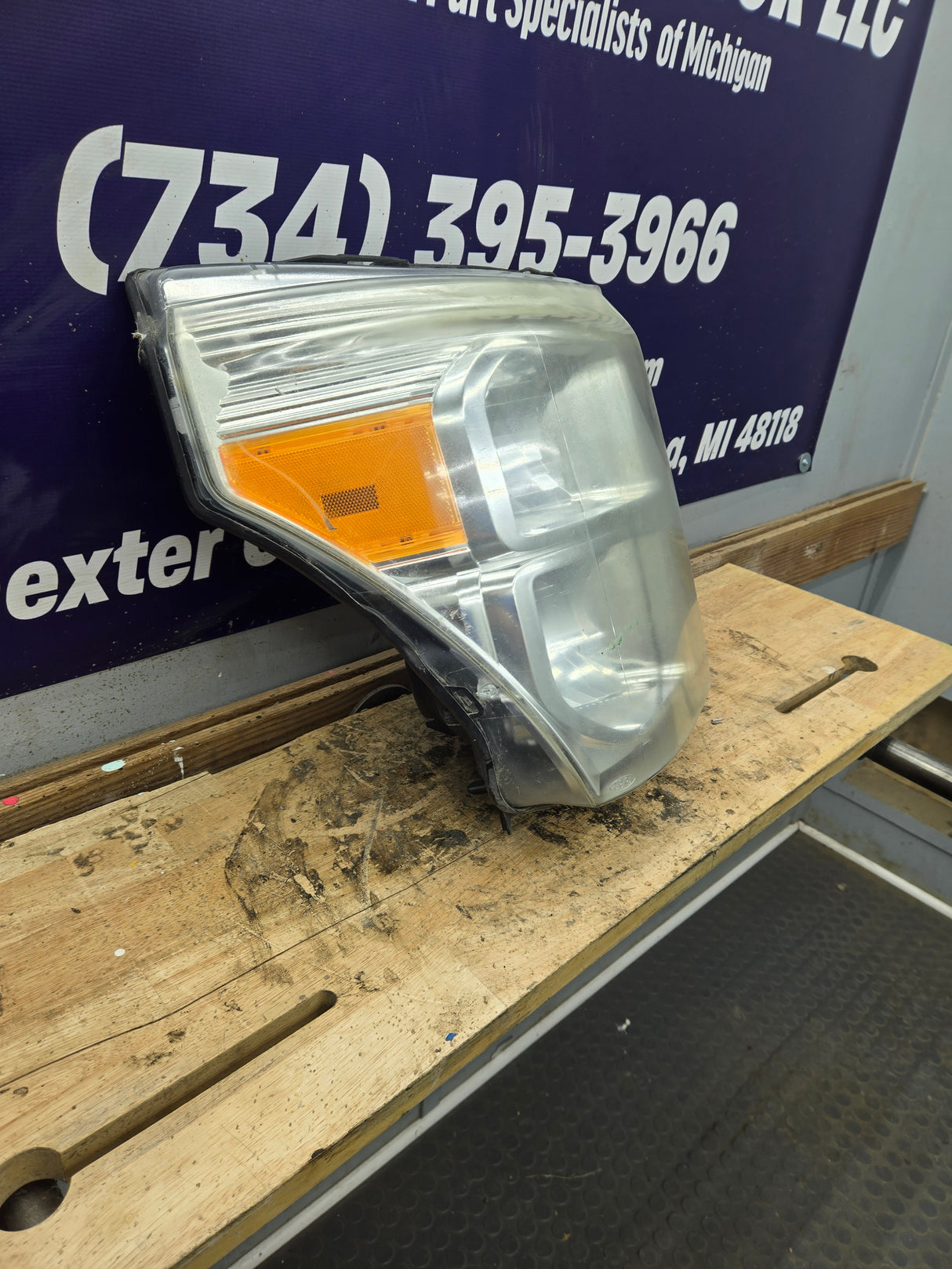 2011-2016 Ford Super Duty F250 F350 F450 F550 RH Passenger Side Headlight 6.7L Power Stroke 6.2L BC34-13005-A