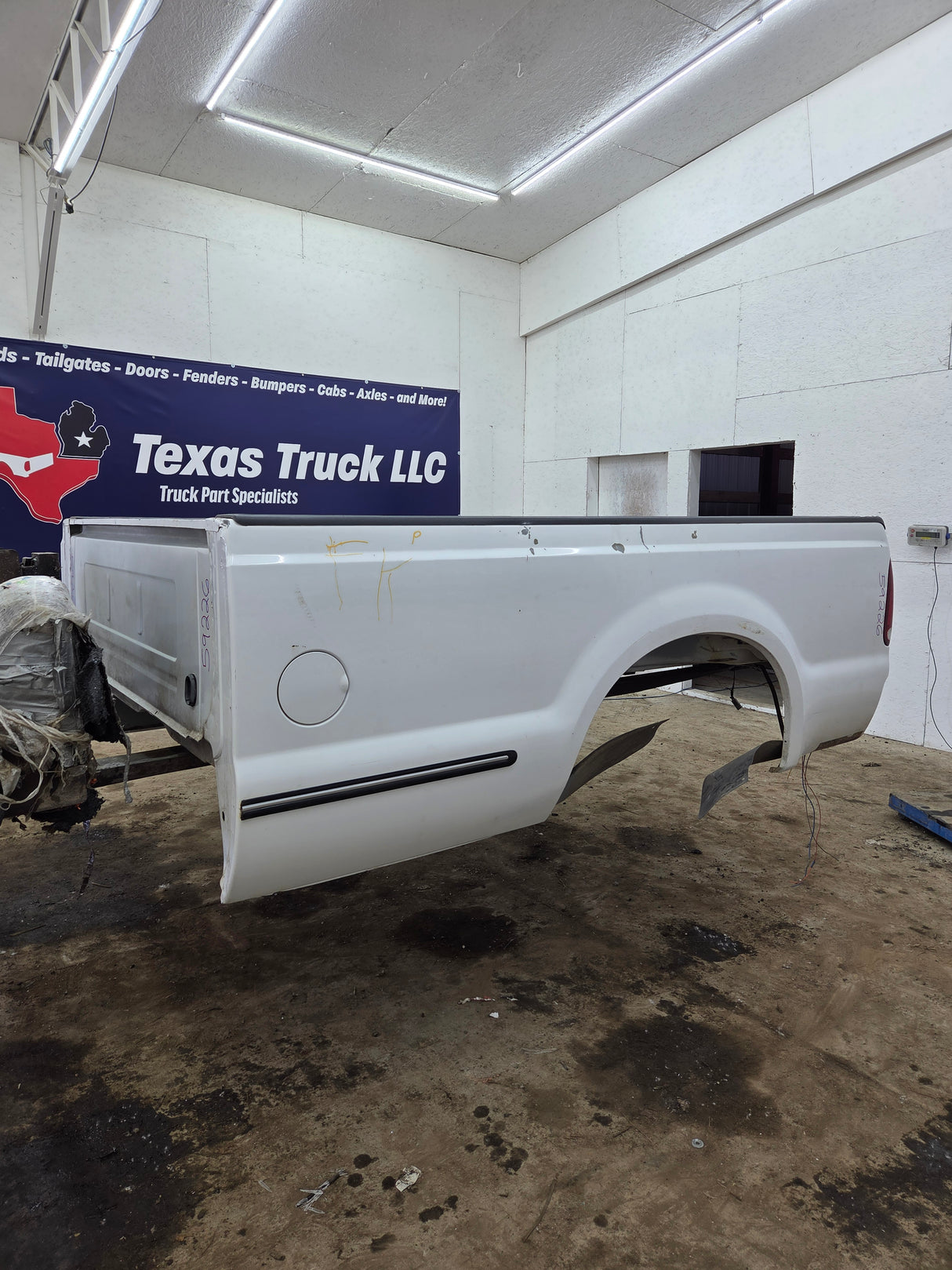 1999-2010 Ford F250 F350 Super Duty 8' Long Truck Bed