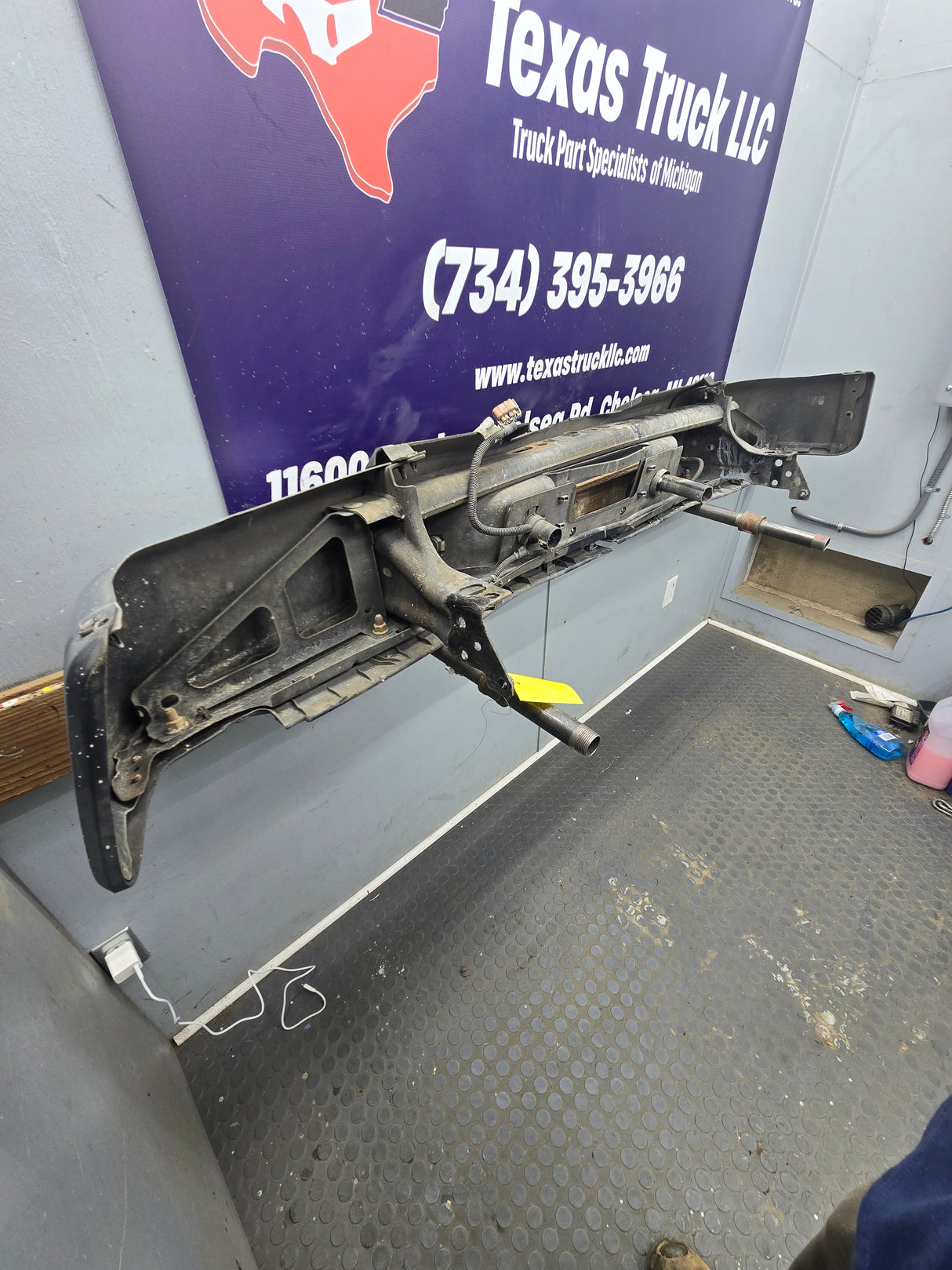 2007-2010 Chevrolet Silverado / GMC Sierra 1500 Rear Bumper