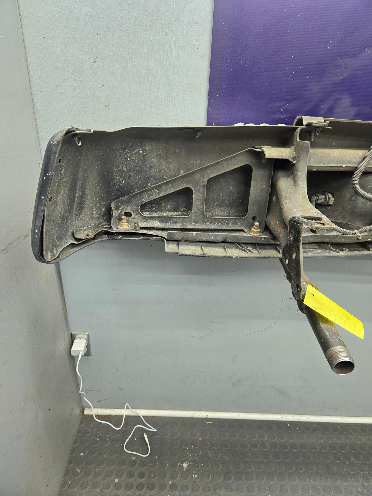 2007-2010 Chevrolet Silverado / GMC Sierra 1500 Rear Bumper