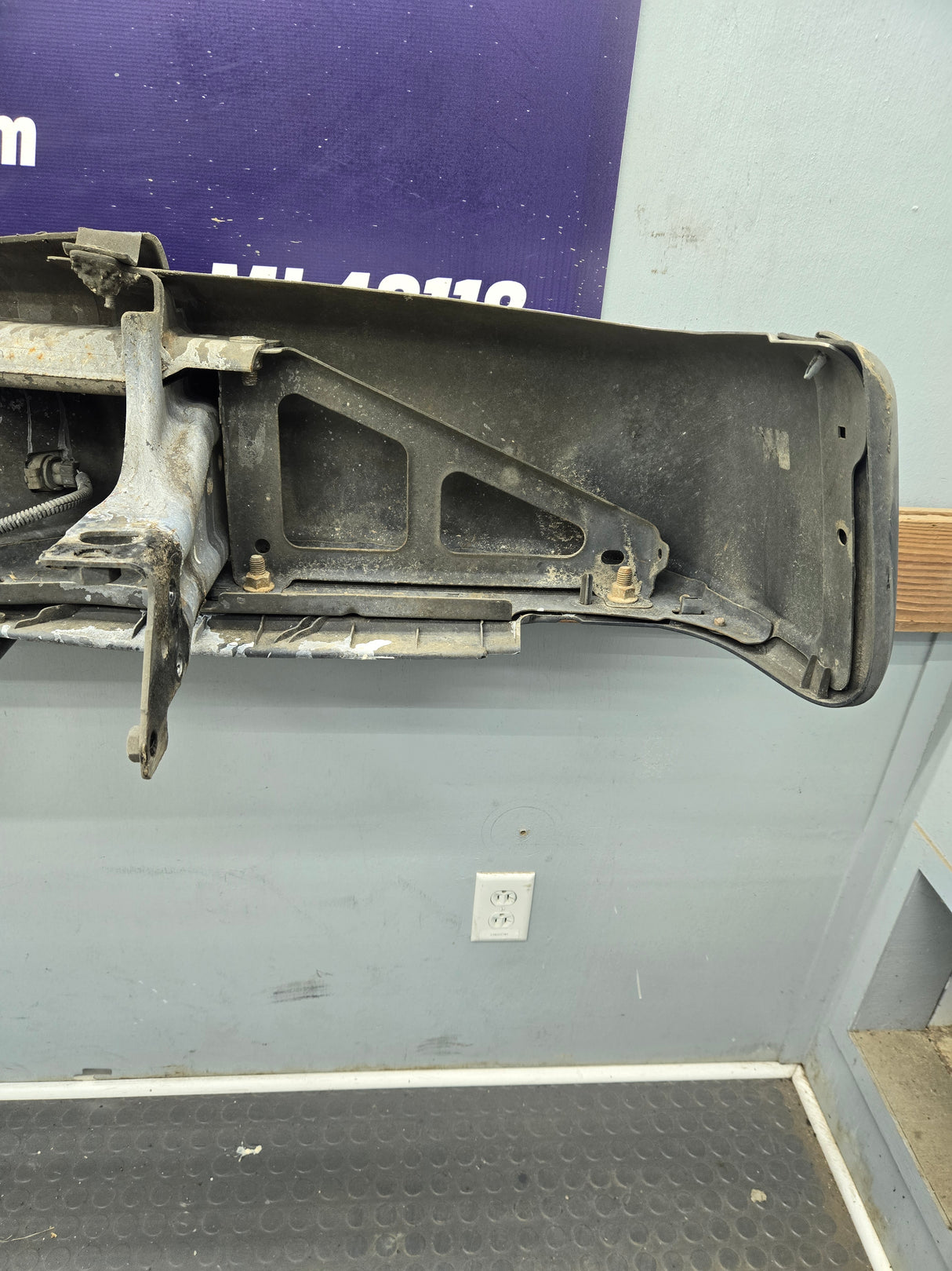 2007-2010 Chevrolet Silverado / GMC Sierra 1500 Rear Bumper