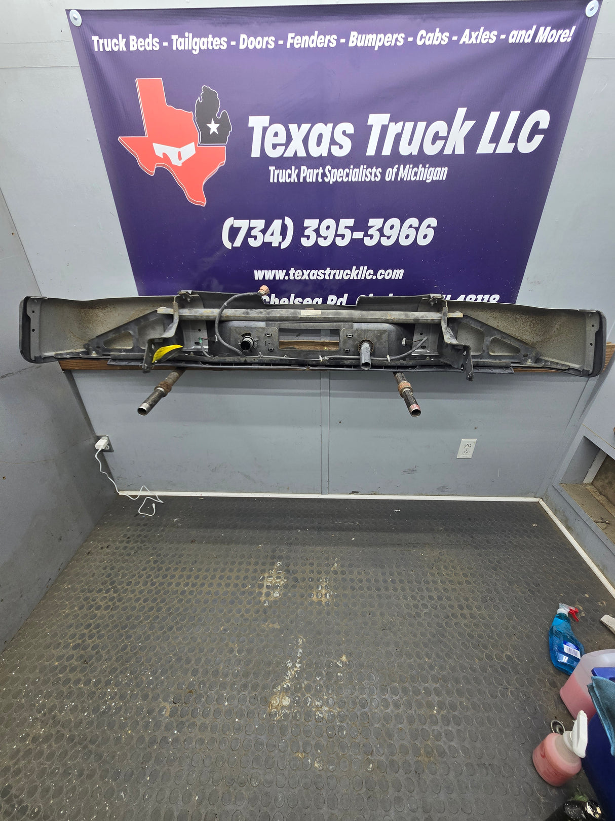 2007-2010 Chevrolet Silverado / GMC Sierra 1500 Rear Bumper