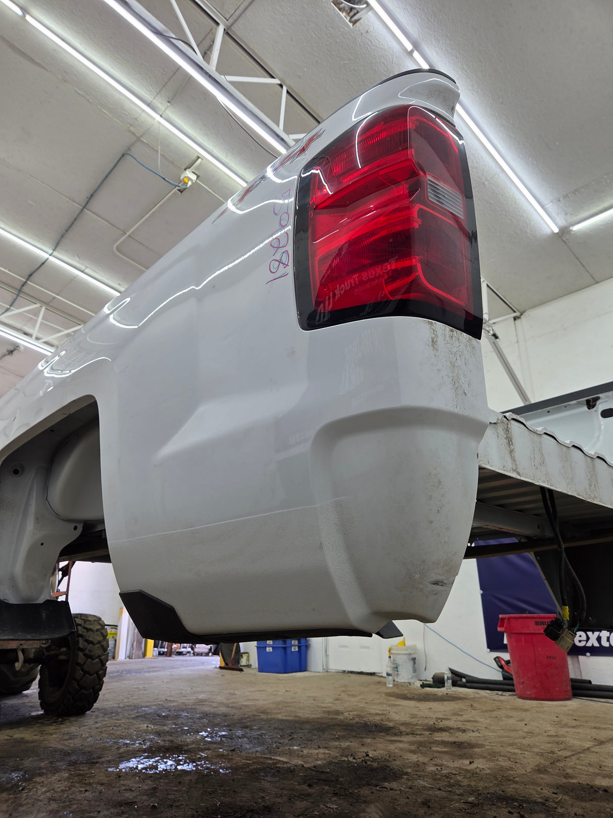 2014-2019 Chevrolet Silverado 1500 2500HD 3500HD 8' Long Truck Bed
