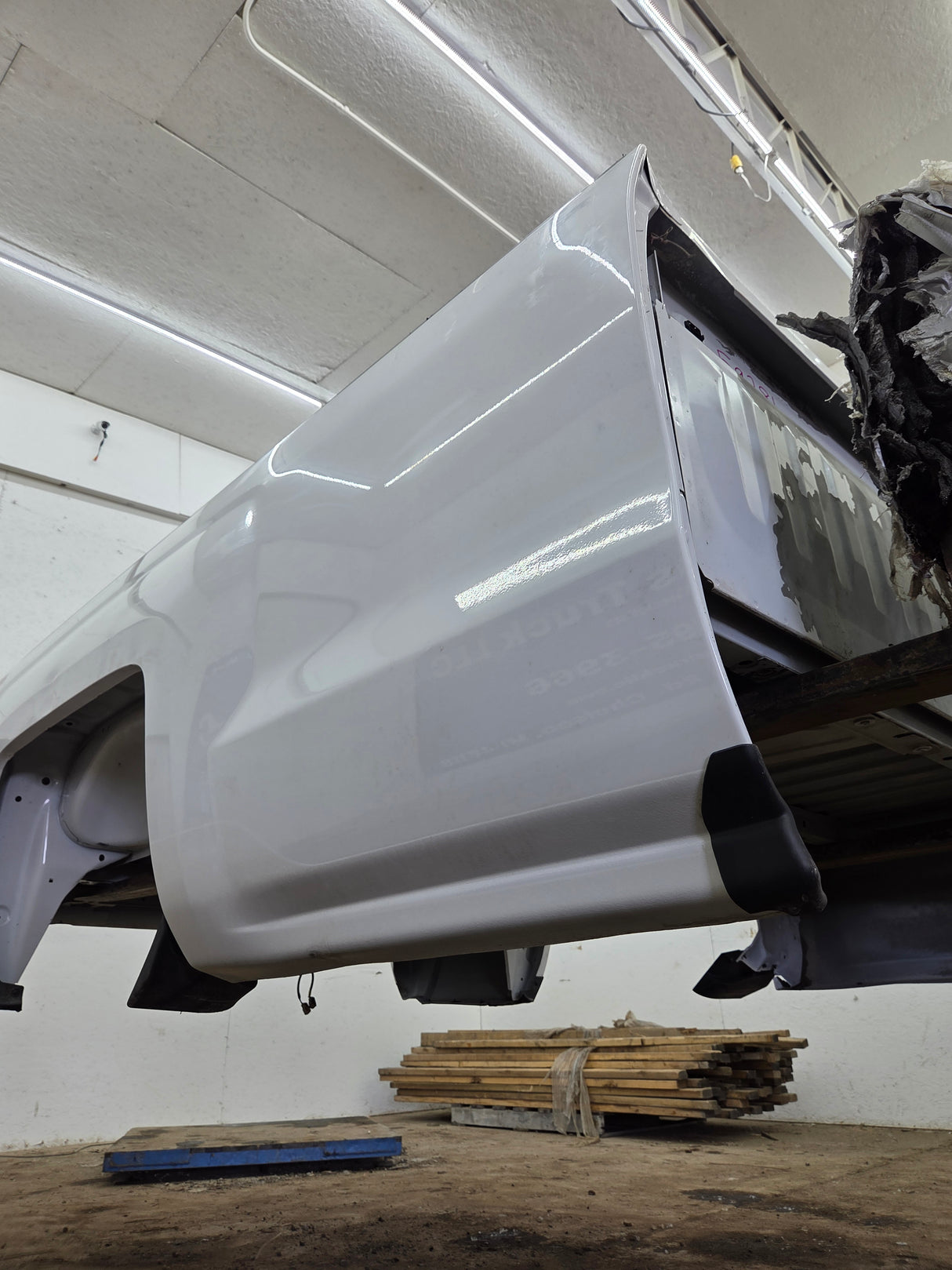 2014-2019 Chevrolet Silverado 1500 2500HD 3500HD 8' Long Truck Bed
