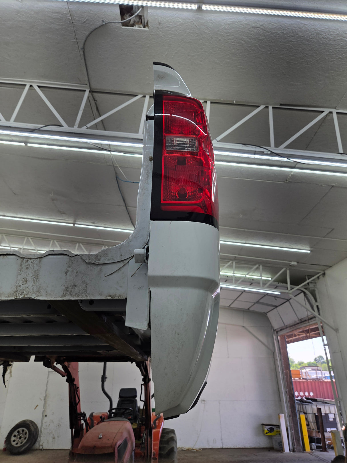 2014-2019 Chevrolet Silverado 1500 2500HD 3500HD 8' Long Truck Bed