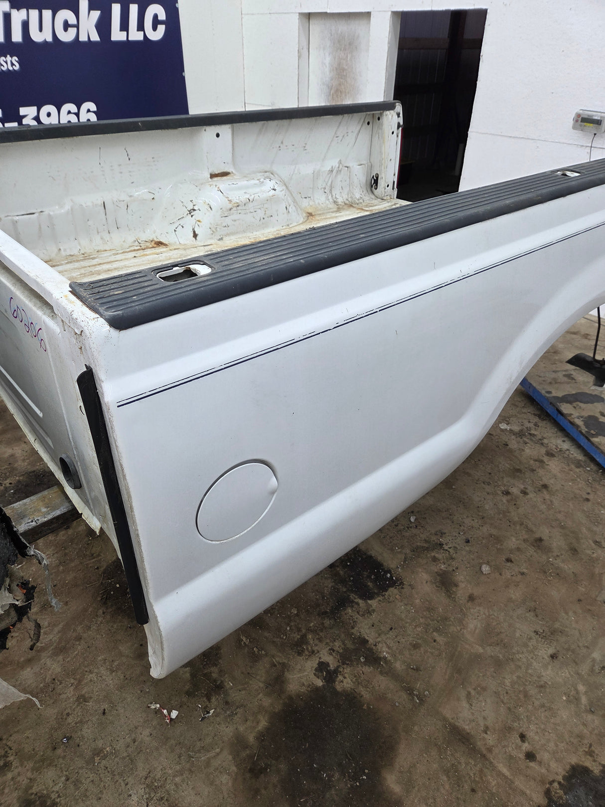 1999-2010 Ford F250 F350 Super Duty 8' Long Truck Bed