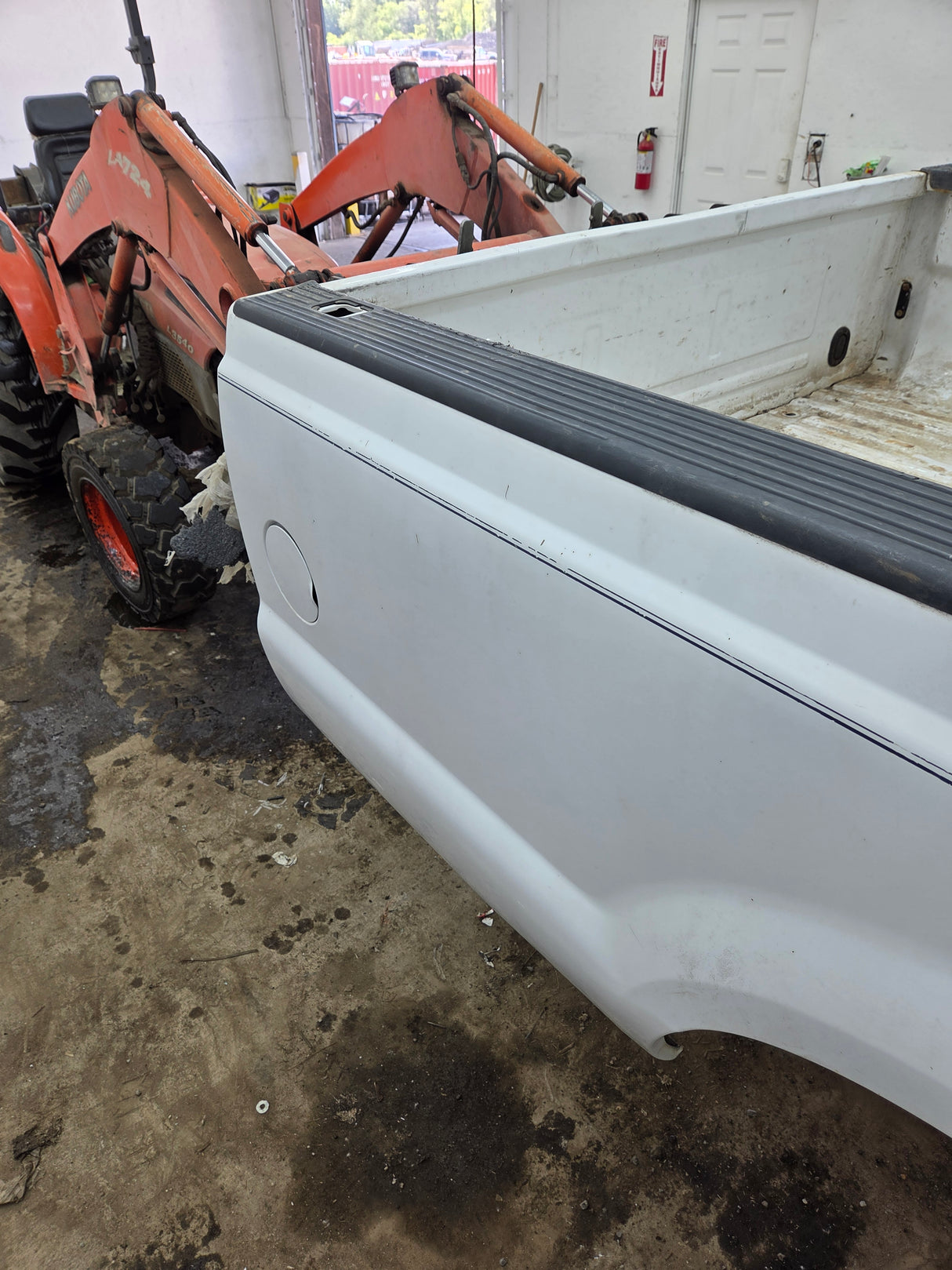 1999-2010 Ford F250 F350 Super Duty 8' Long Truck Bed