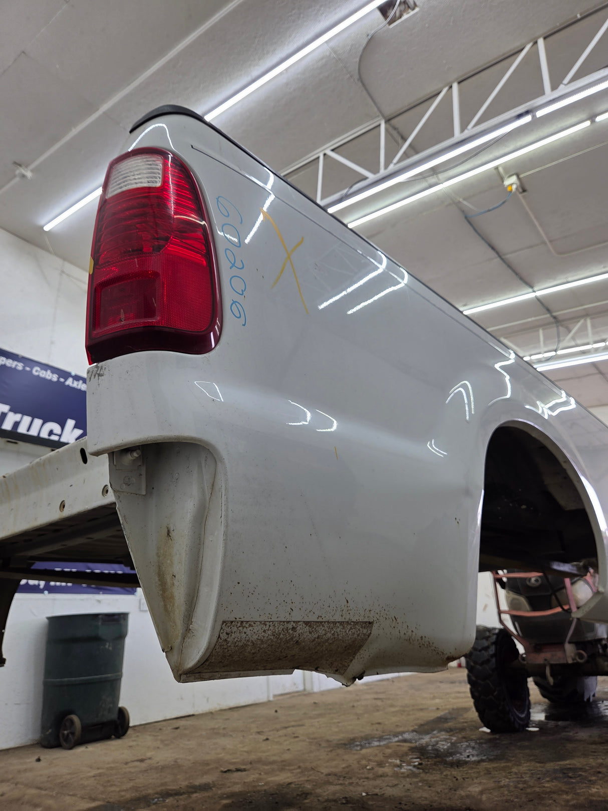 1999-2010 Ford F250 F350 Super Duty 8' Long Truck Bed