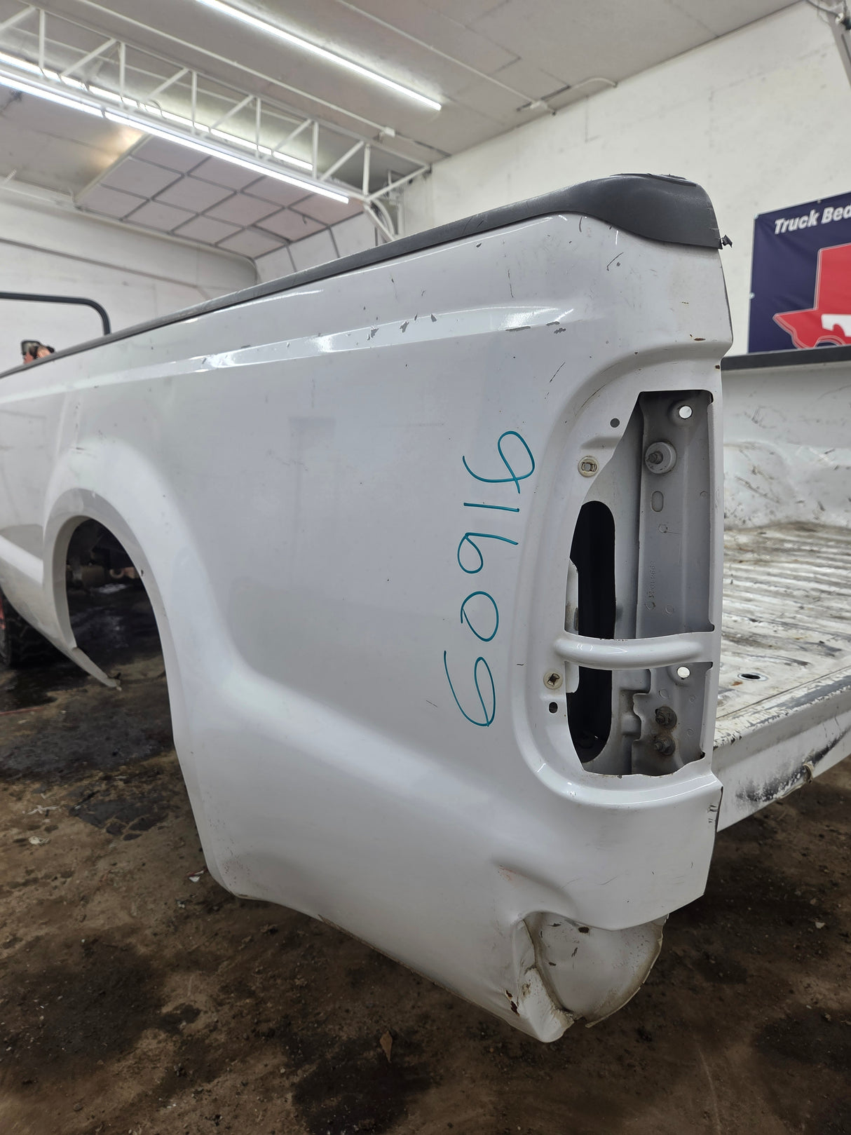 1999-2010 Ford F250 F350 Super Duty 8' Long Truck Bed