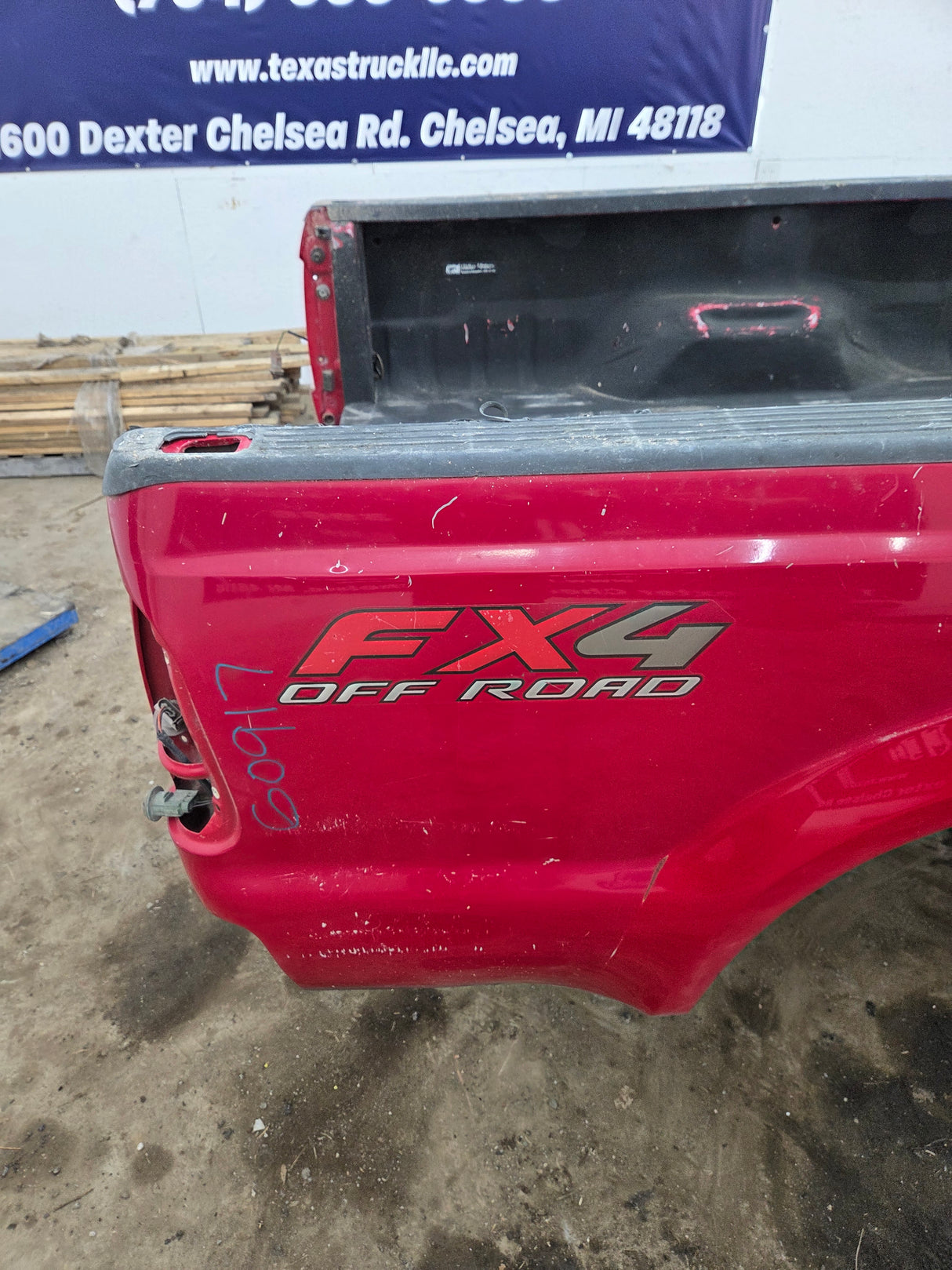 1999-2010 Ford F250 F350 Super Duty 8' Long Truck Bed